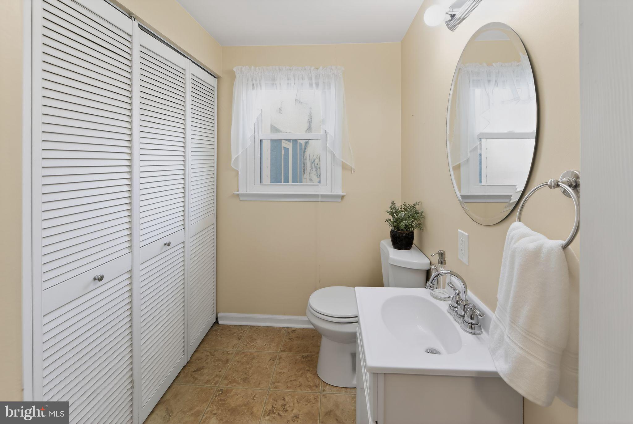 WHITFORD HILLS - Residential