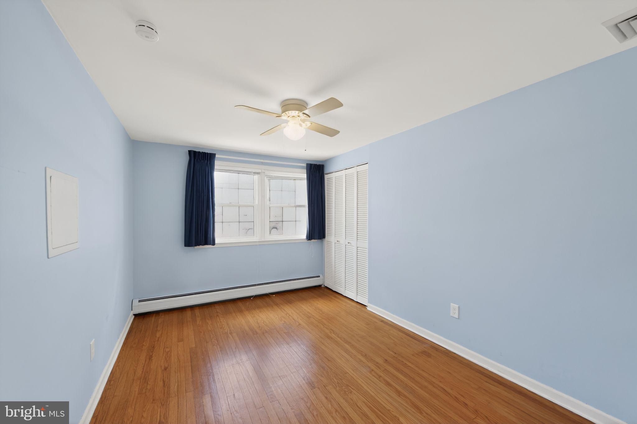 WHITFORD HILLS - Residential