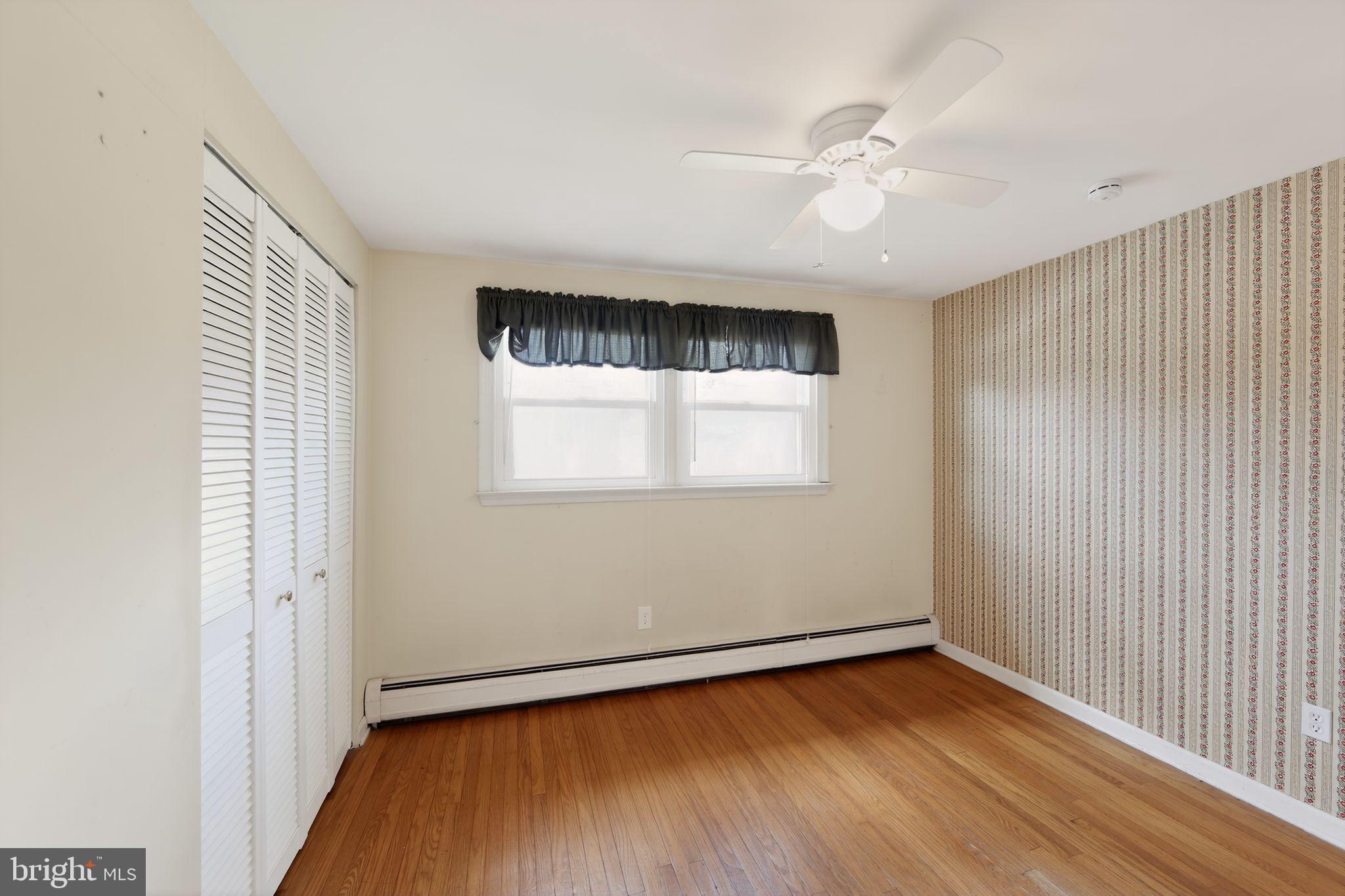 WHITFORD HILLS - Residential