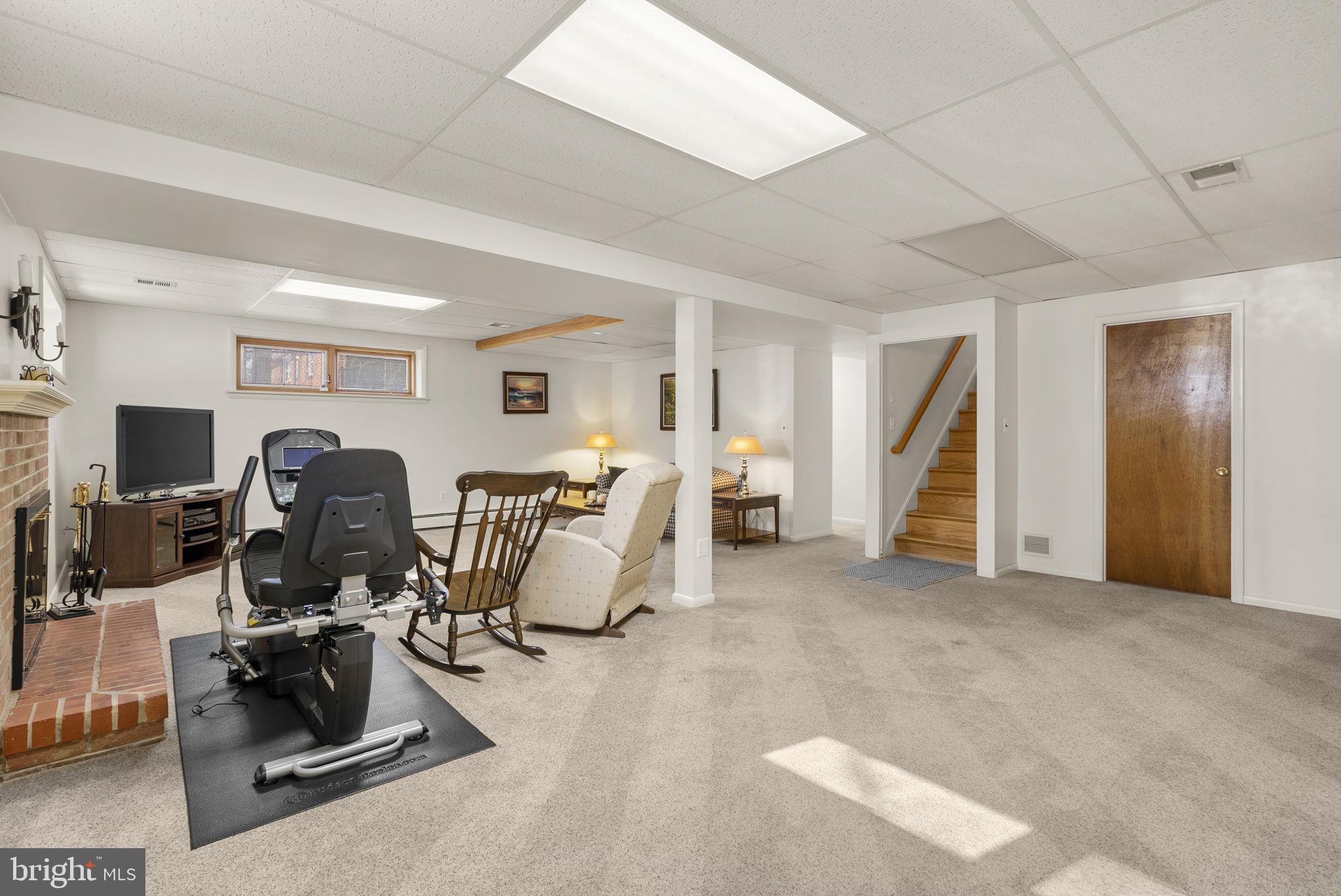 HOME ACRES - Residential