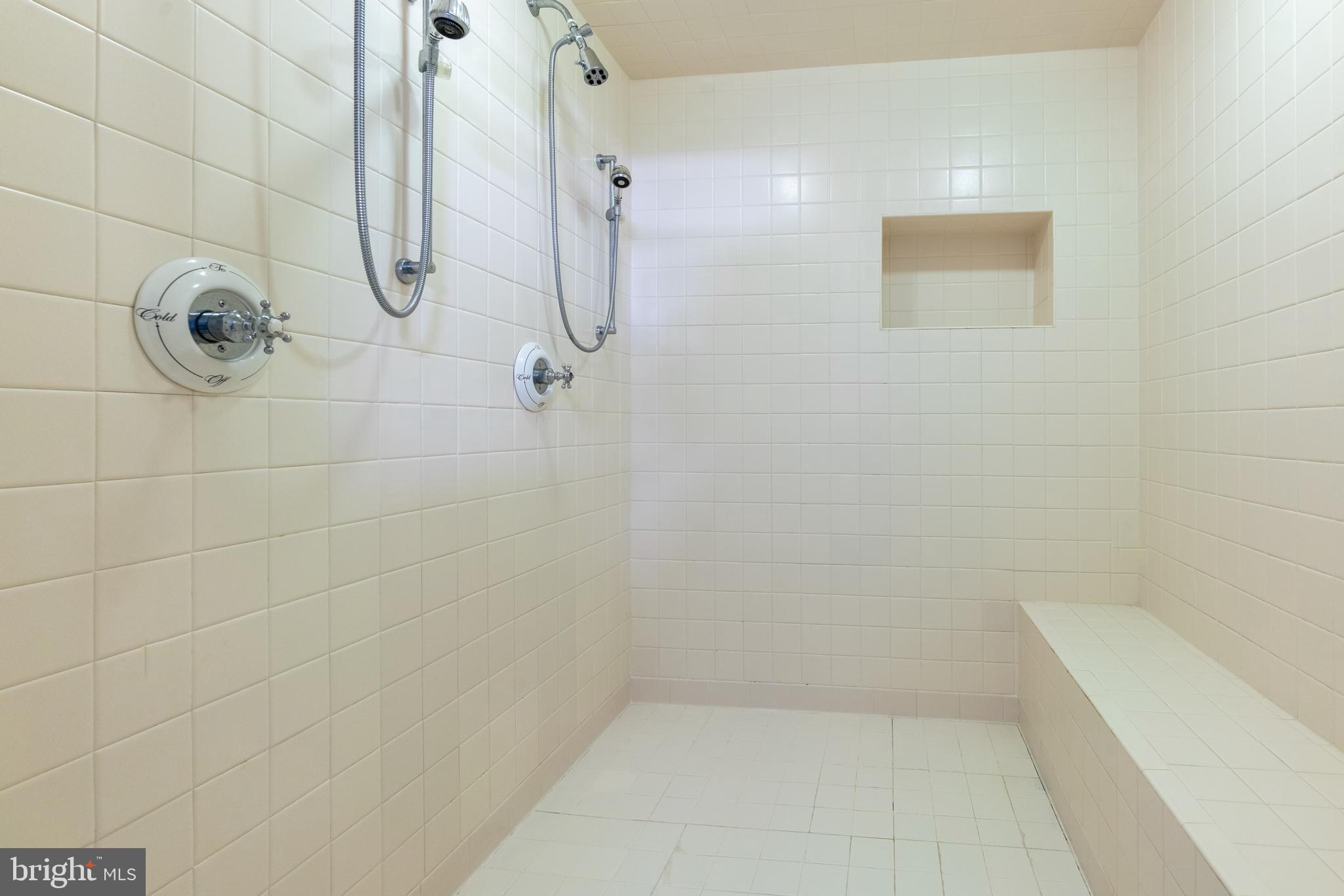 CHESTON ON WYE - Residential