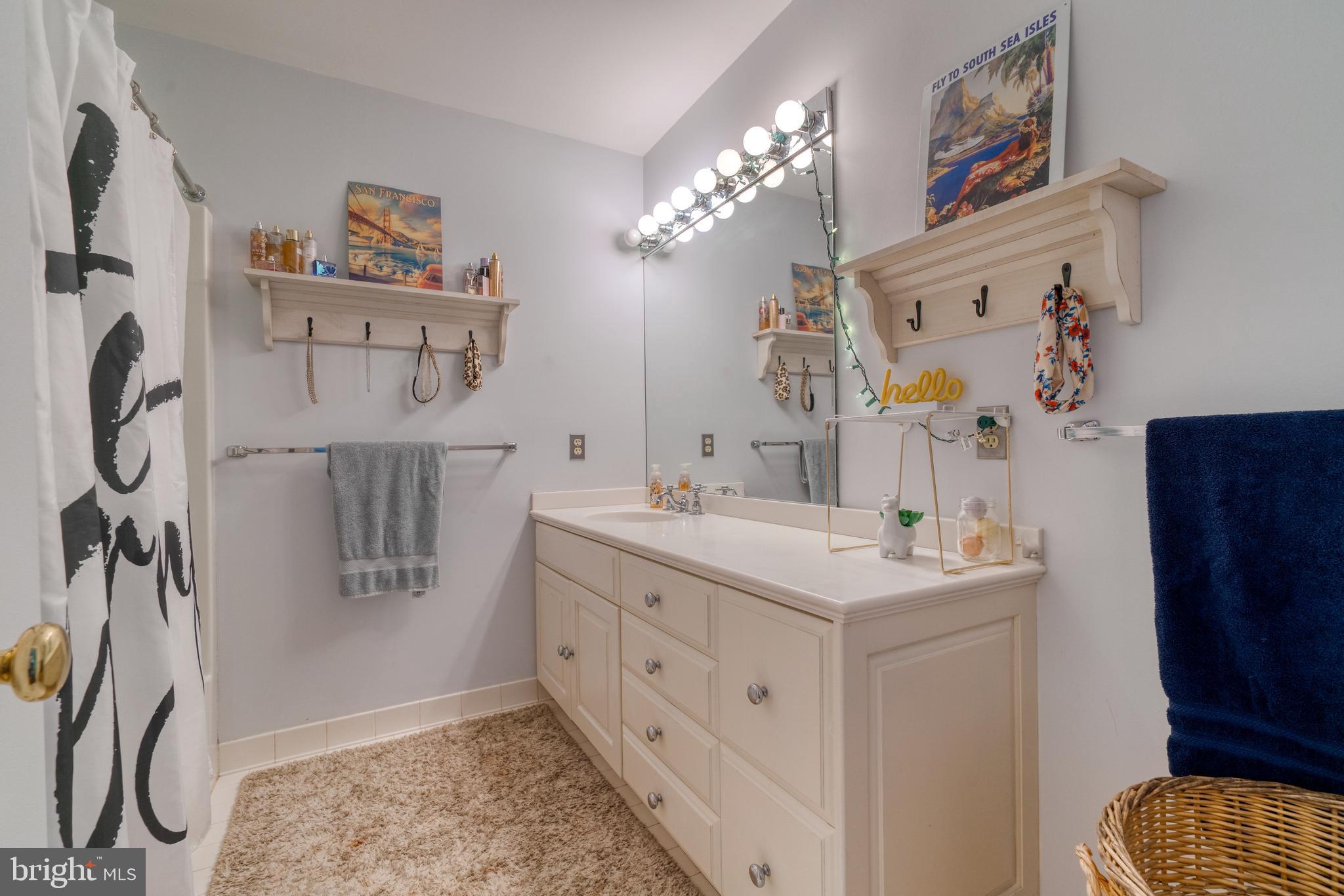 CHESTON ON WYE - Residential