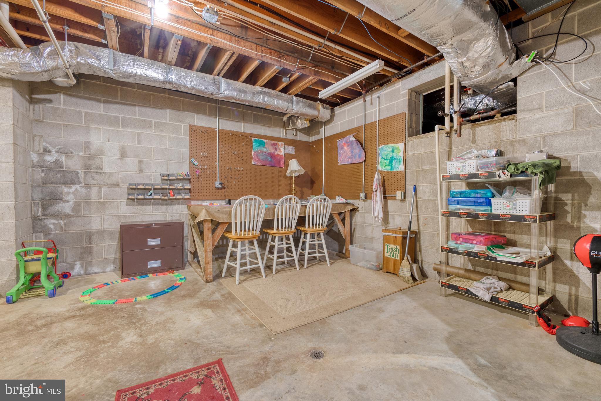 CHESTON ON WYE - Residential