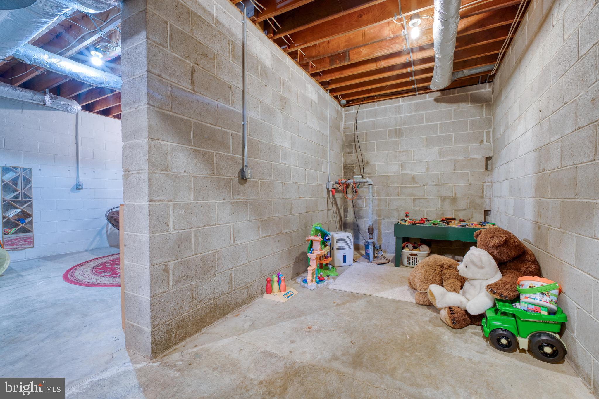 CHESTON ON WYE - Residential