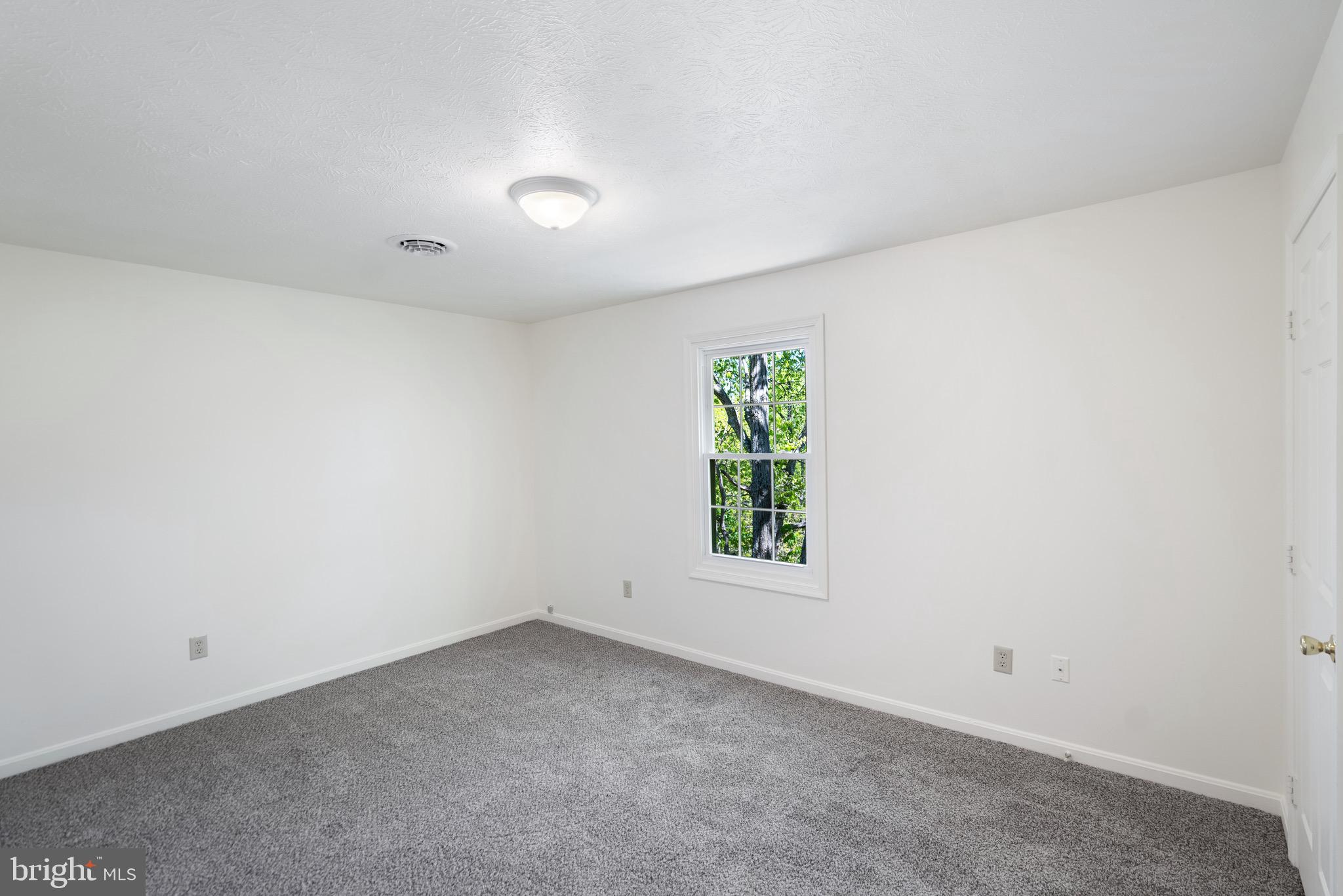 COUNTRY PARK - Residential