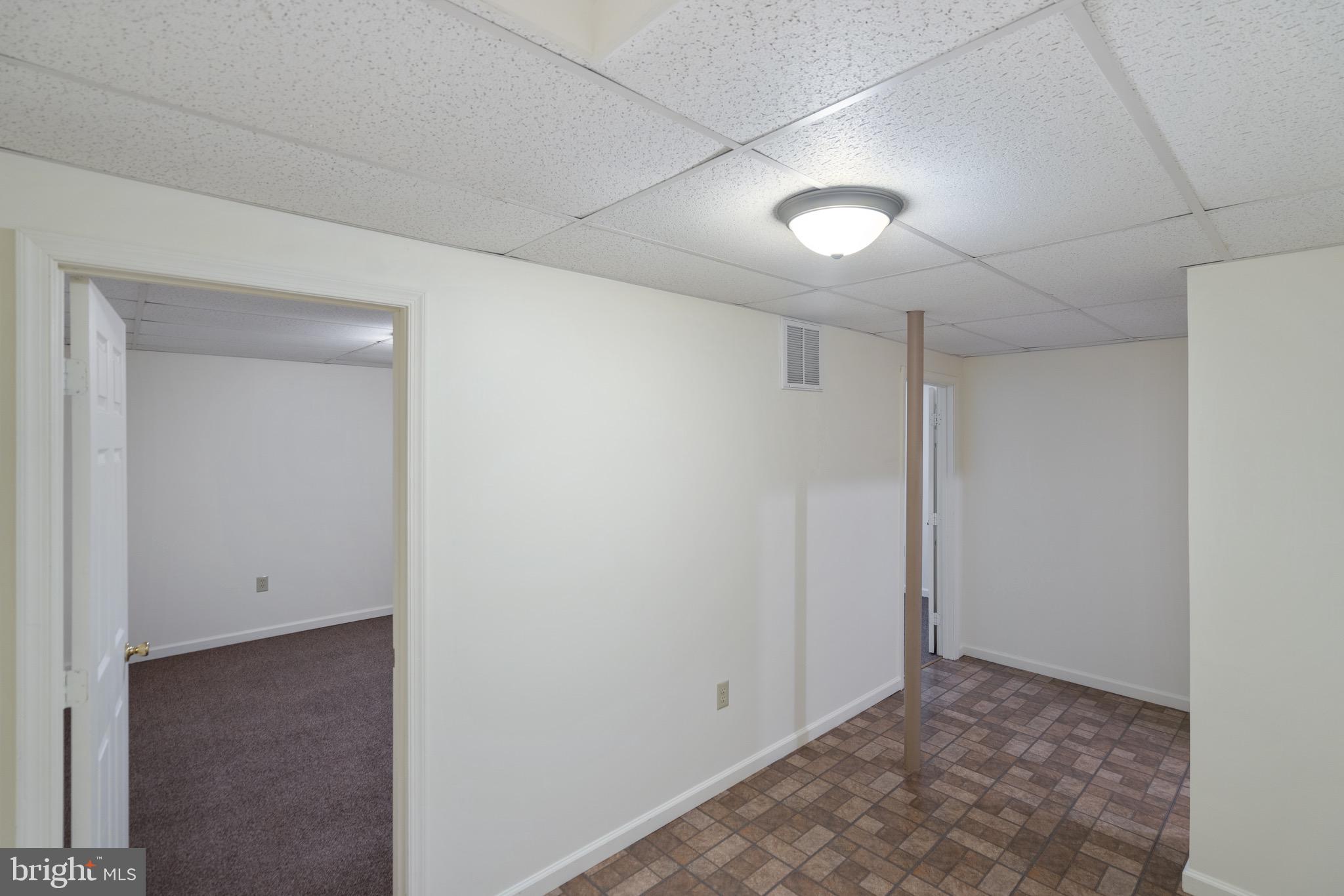 COUNTRY PARK - Residential