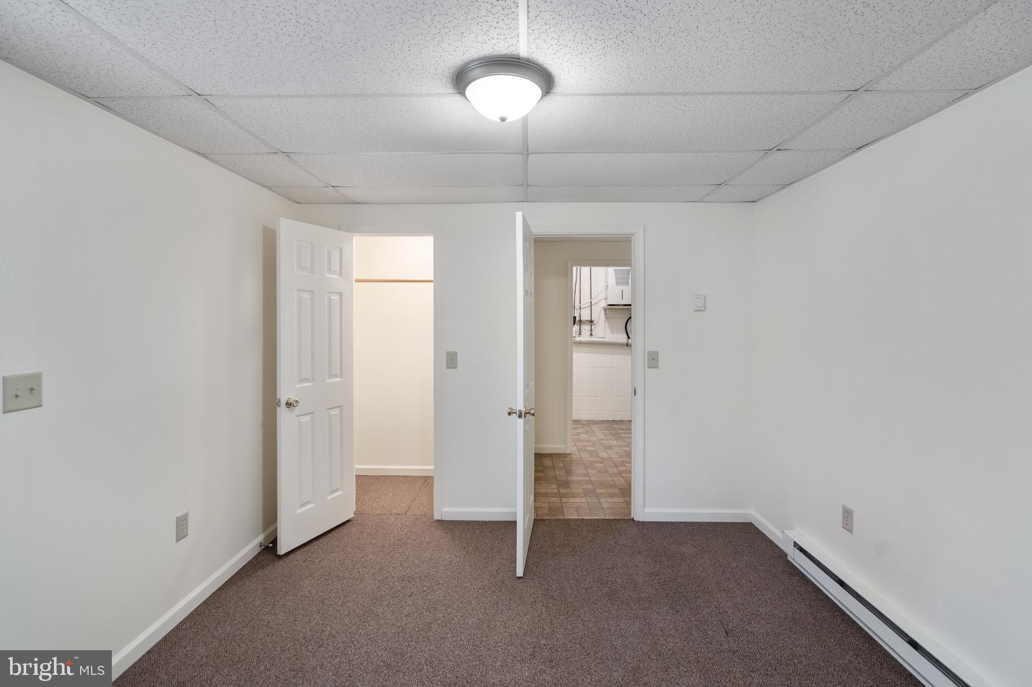 COUNTRY PARK - Residential