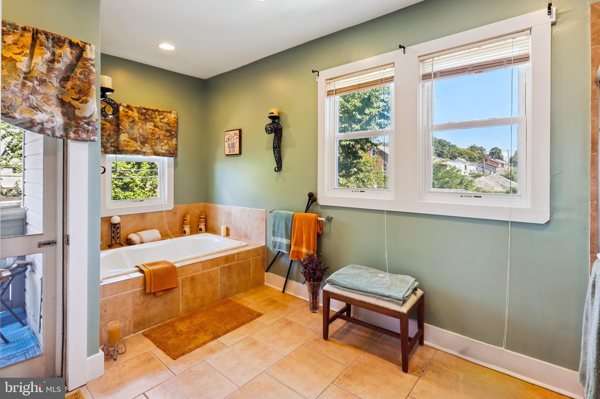 ASHBURTON - Residential