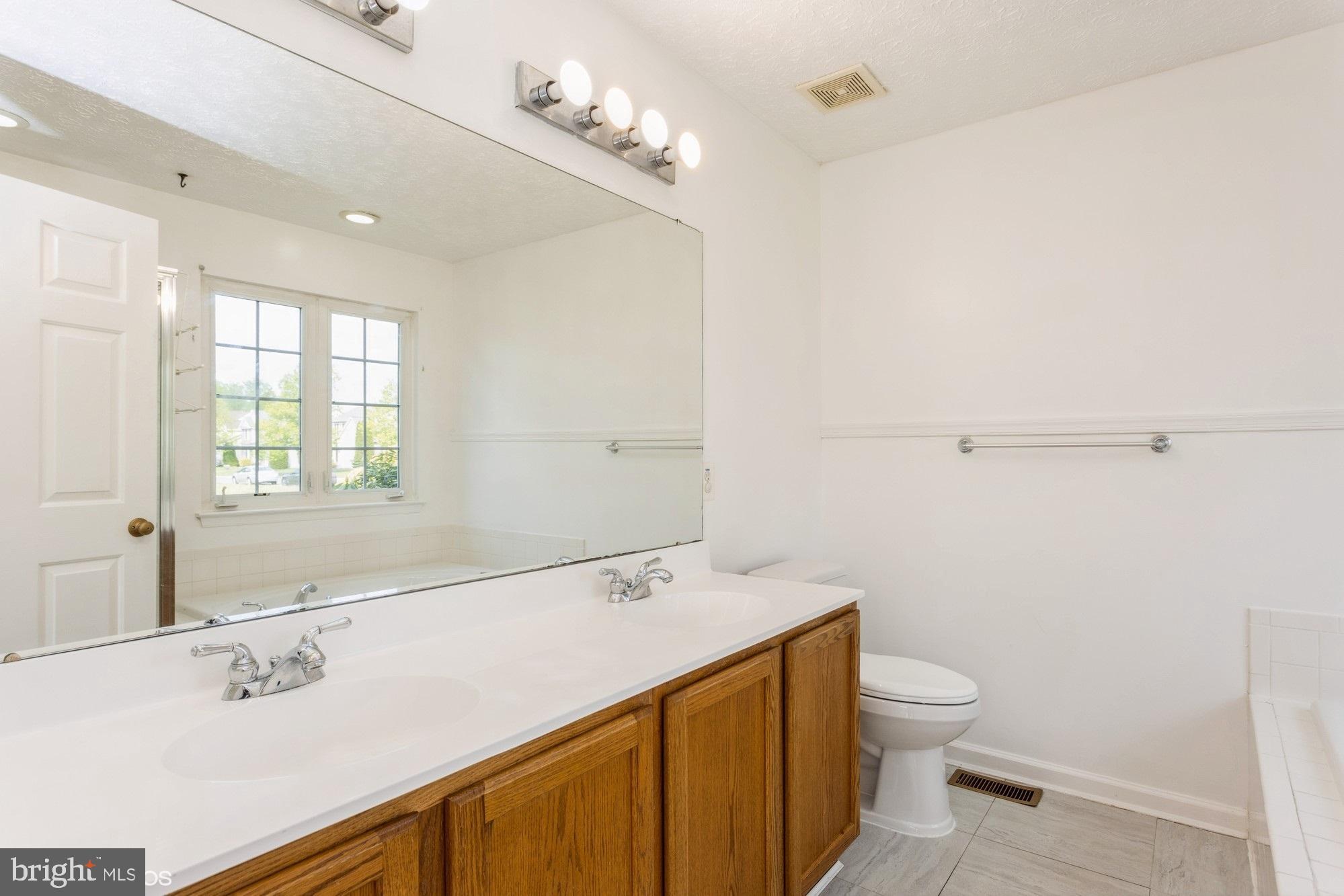 FOREST OAKS PT - Residential