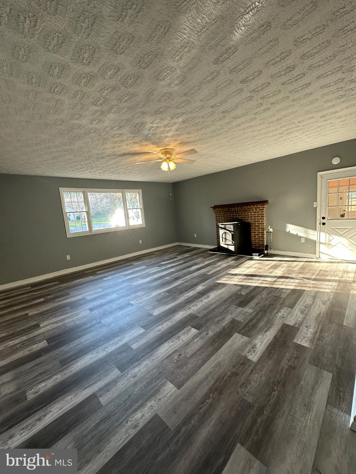 SAINT ANDREWS ES - Residential Lease