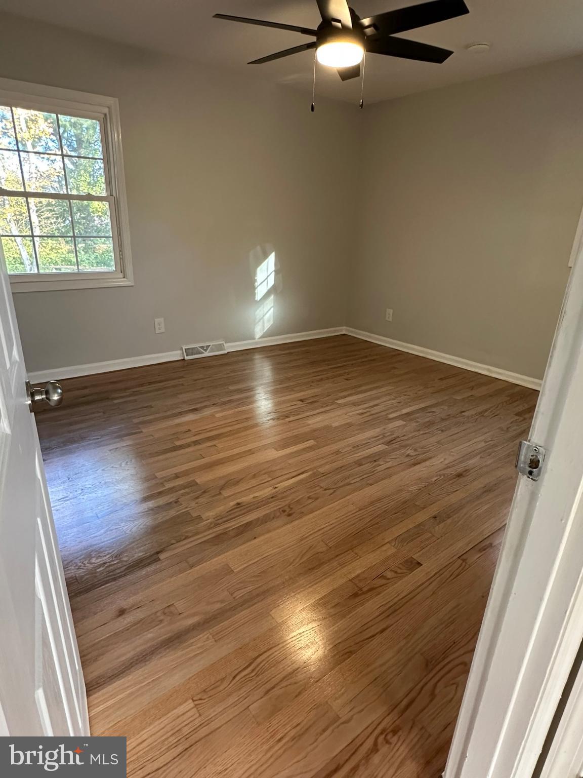 SAINT ANDREWS ES - Residential Lease