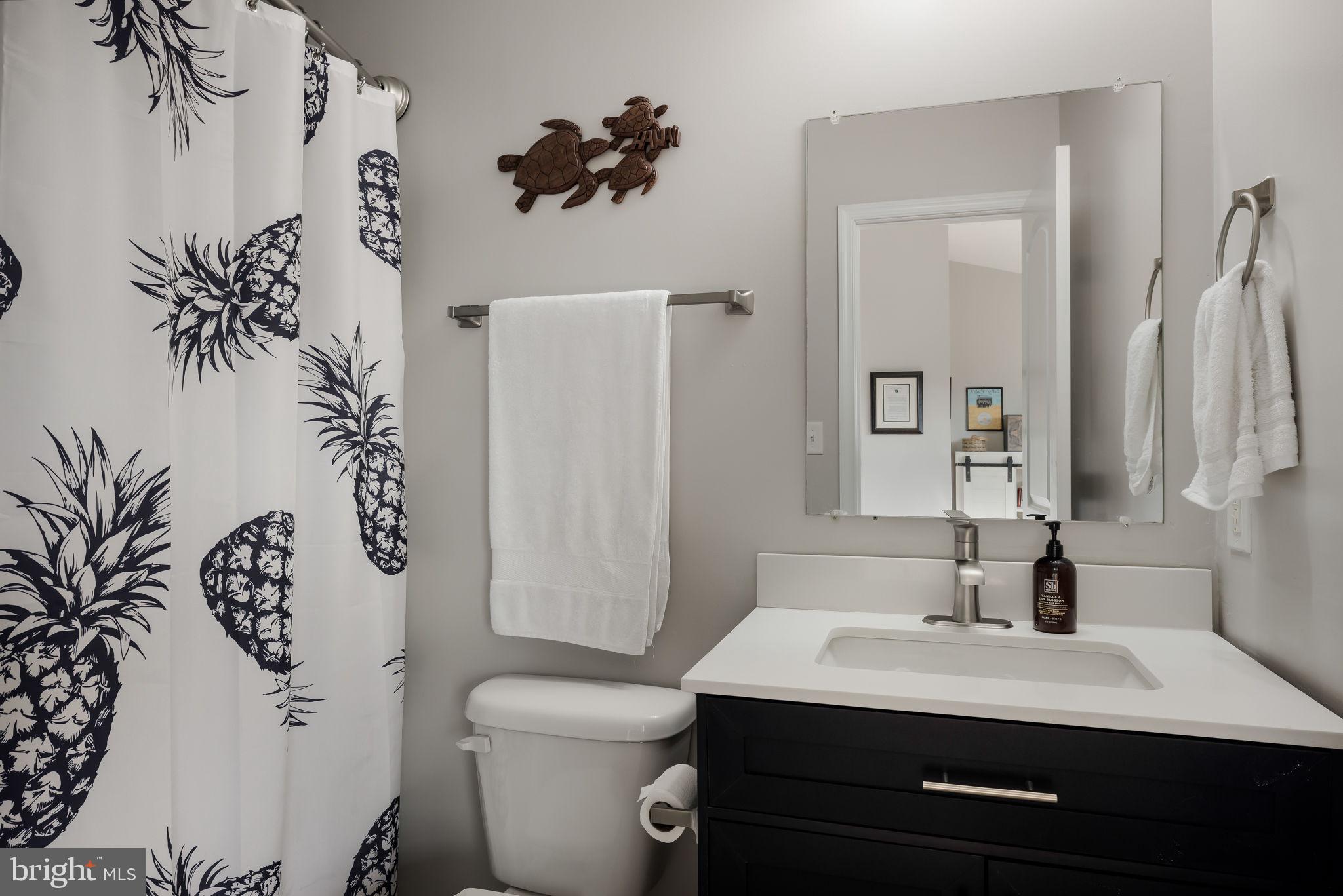 TOWNES OF RIDGEWAY - Residential