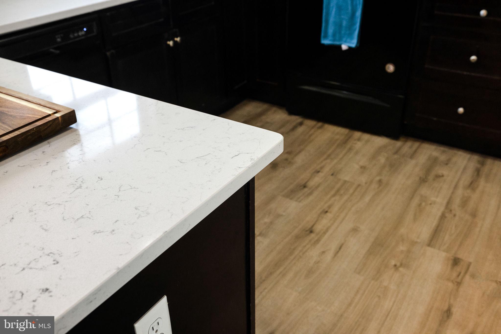 TOWNES OF RIDGEWAY - Residential