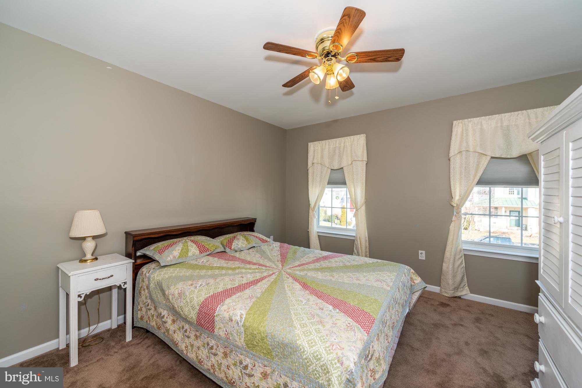 LINCOLNS MEADOW - Residential