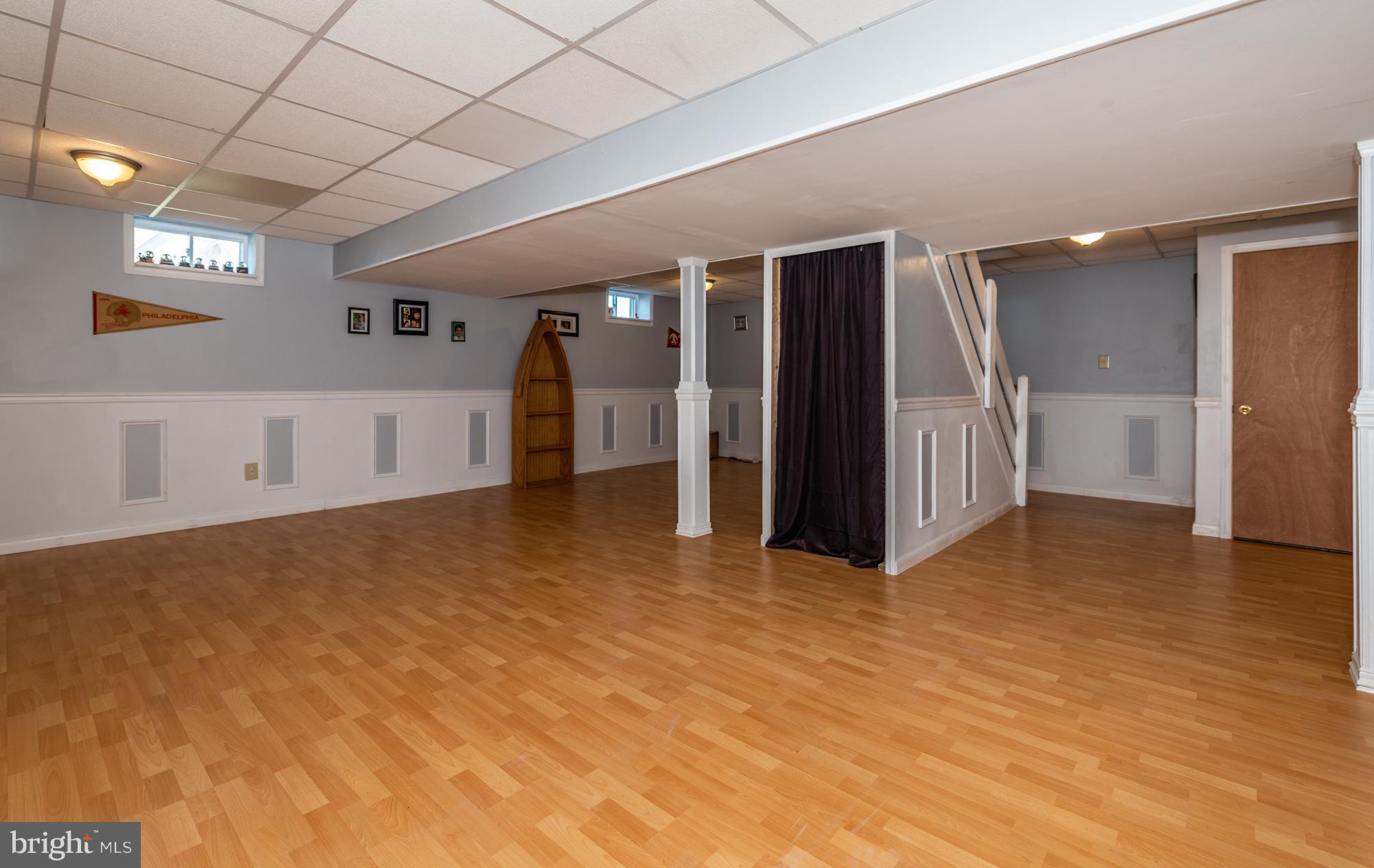LINCOLNS MEADOW - Residential