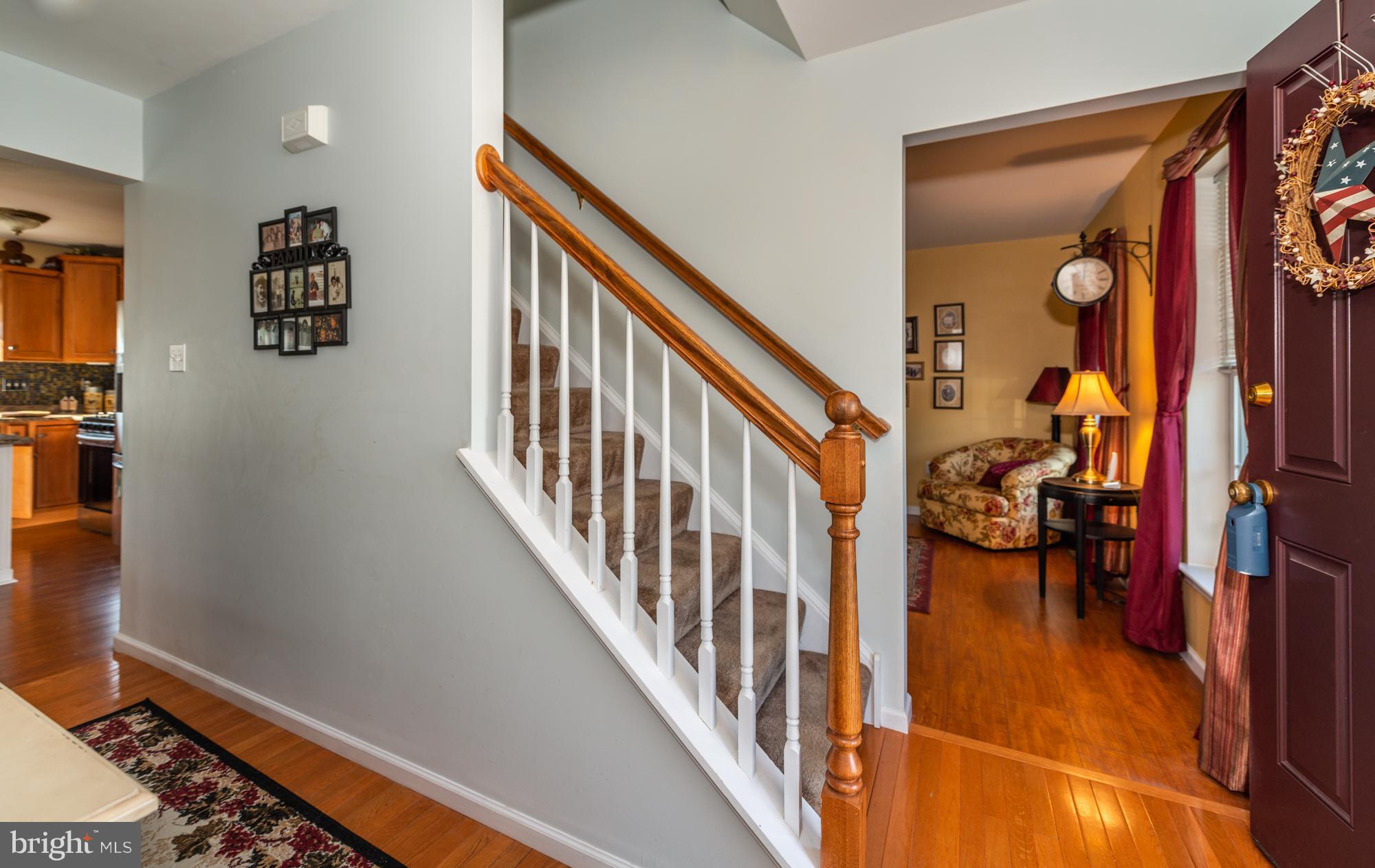 LINCOLNS MEADOW - Residential