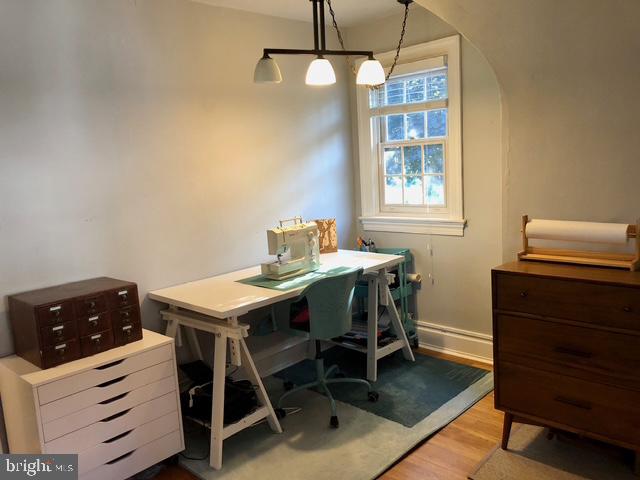 WINDSOR CIR - Residential Lease