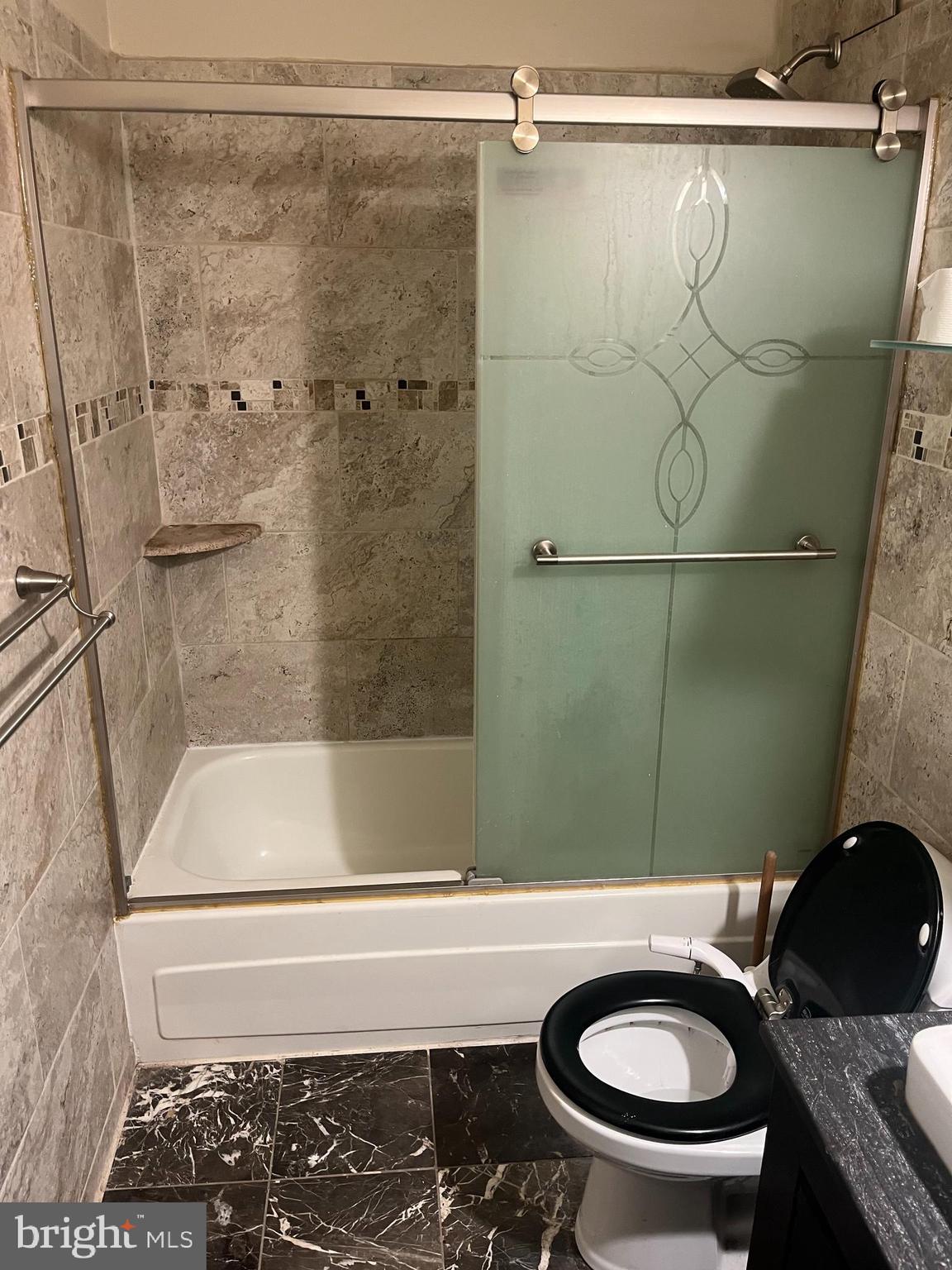 COUNTRY RIDGE - Residential