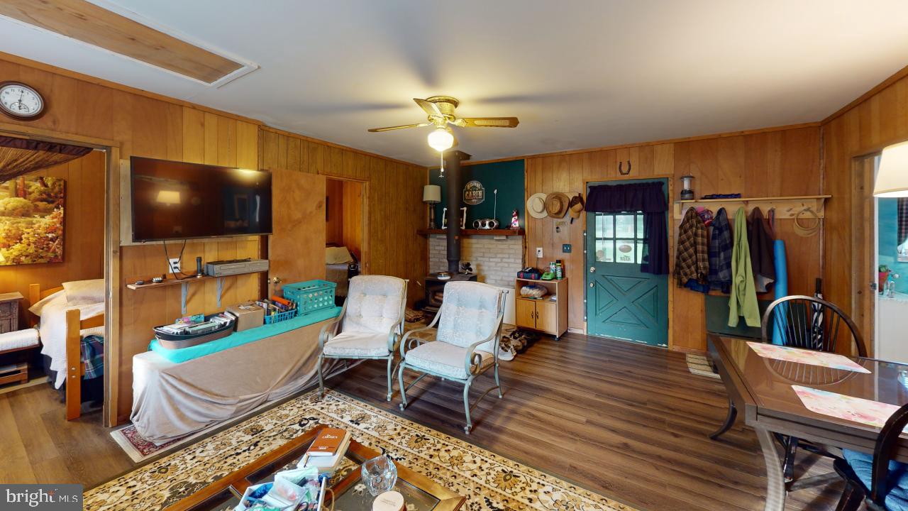 FERNDALE FARMS - Residential