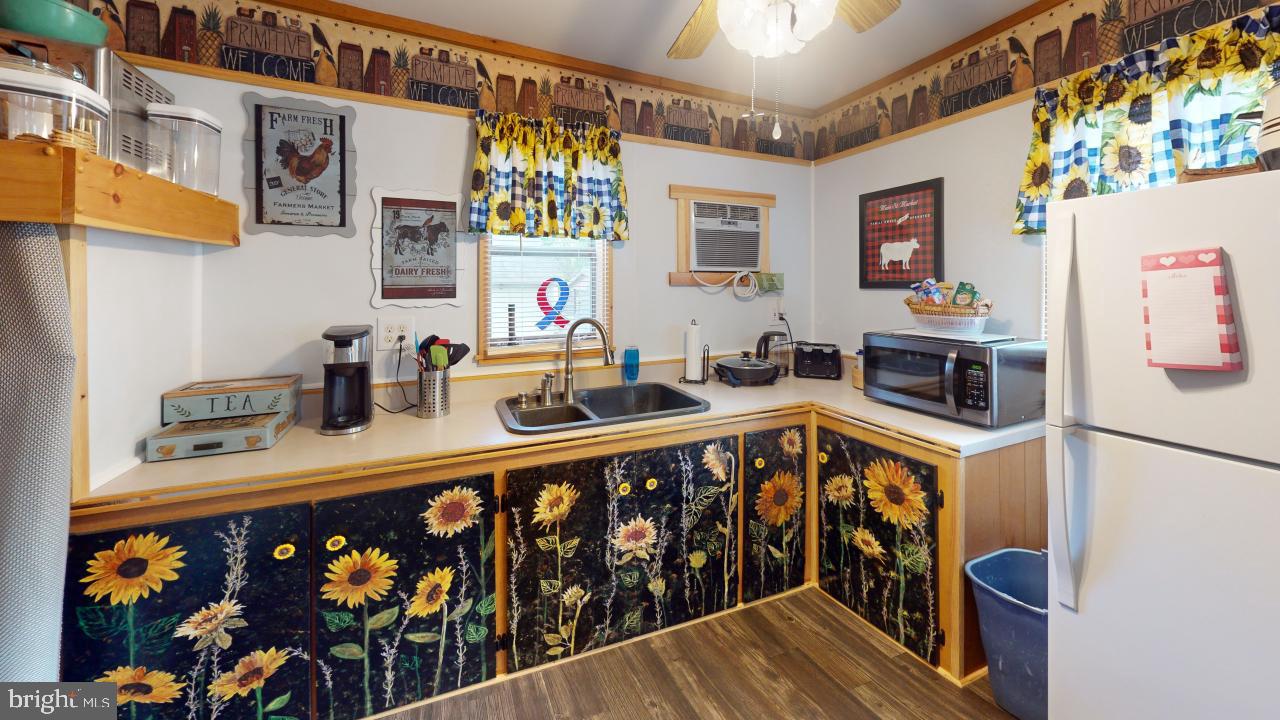 FERNDALE FARMS - Residential