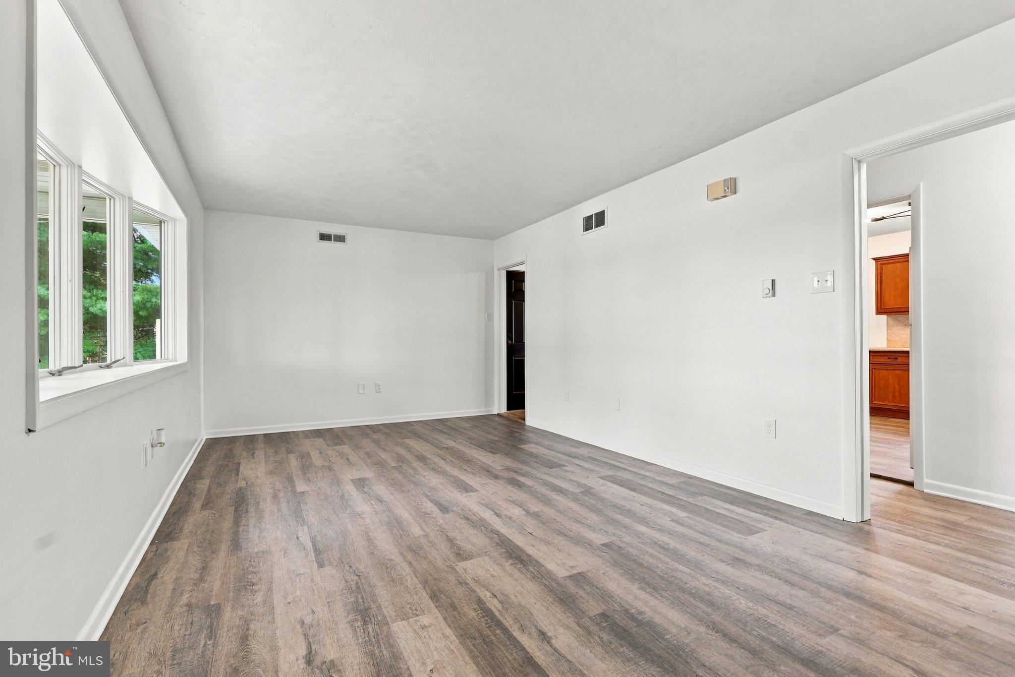 4514 SHANGRI-LA ROAD