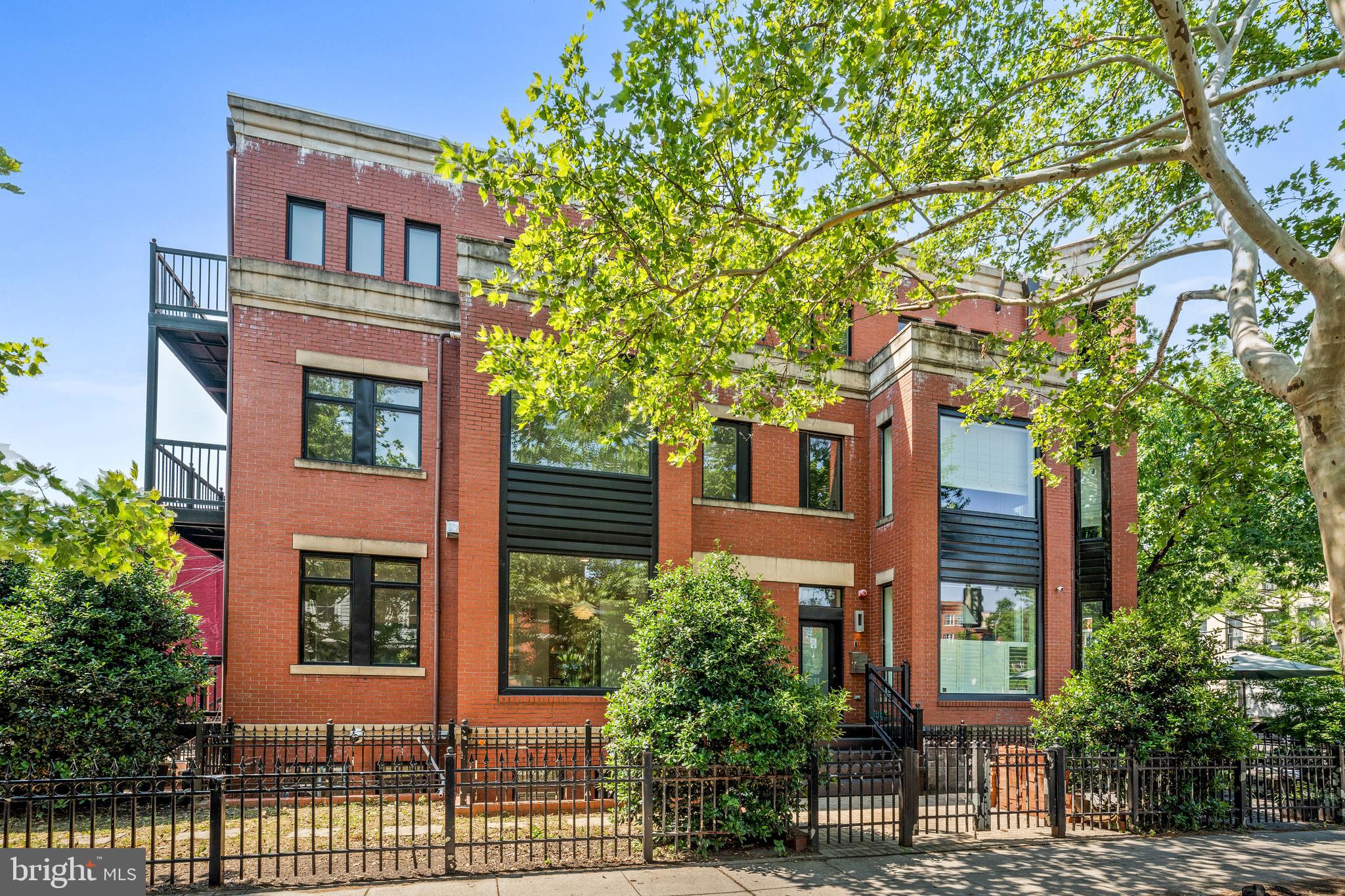 1555 9TH STREET NW 1