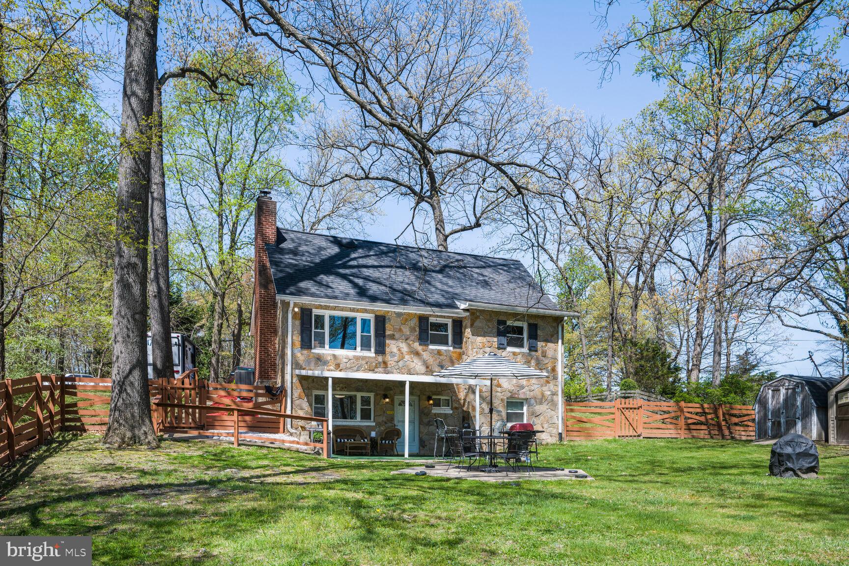 WOODLANE - Residential