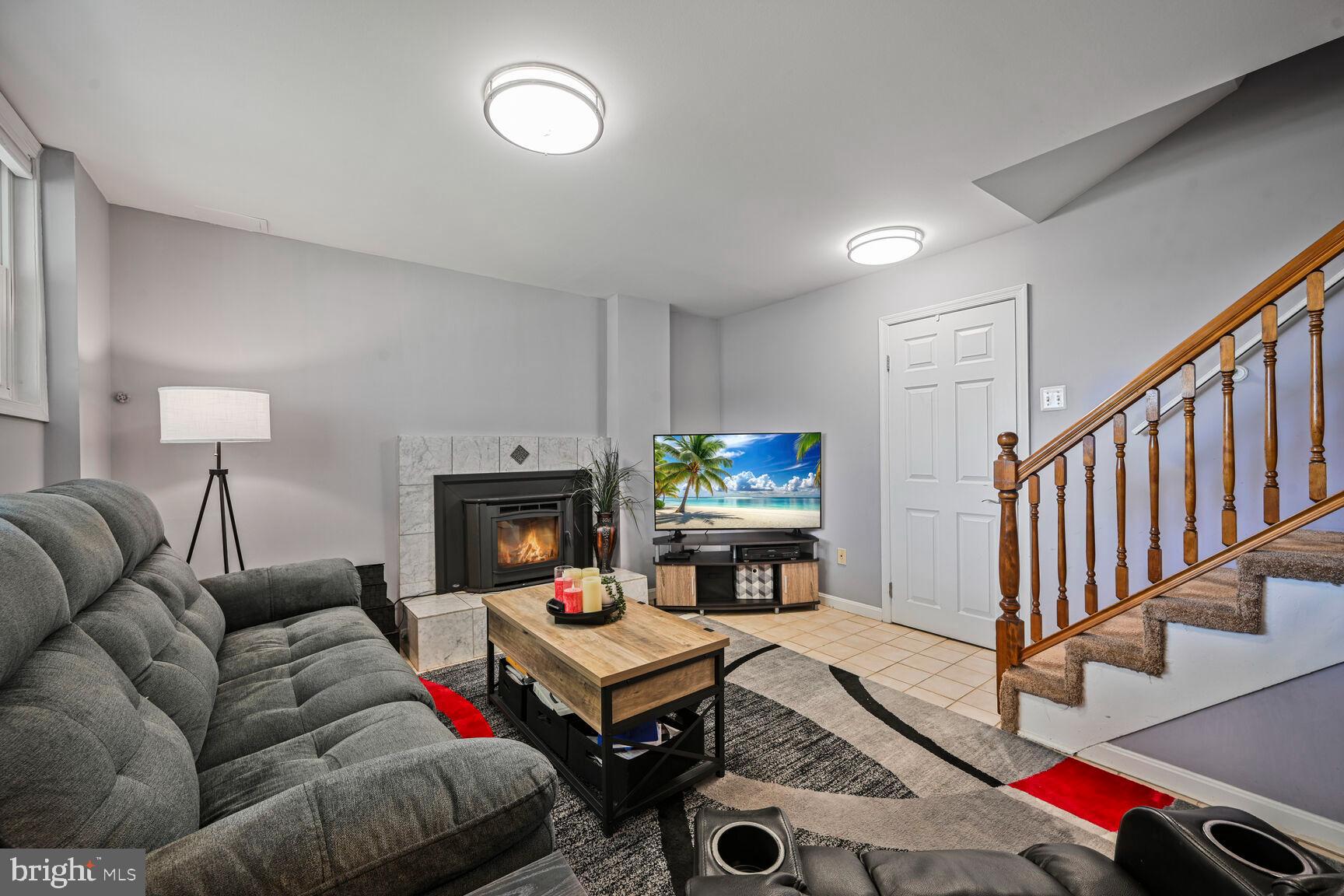 WOODLANE - Residential