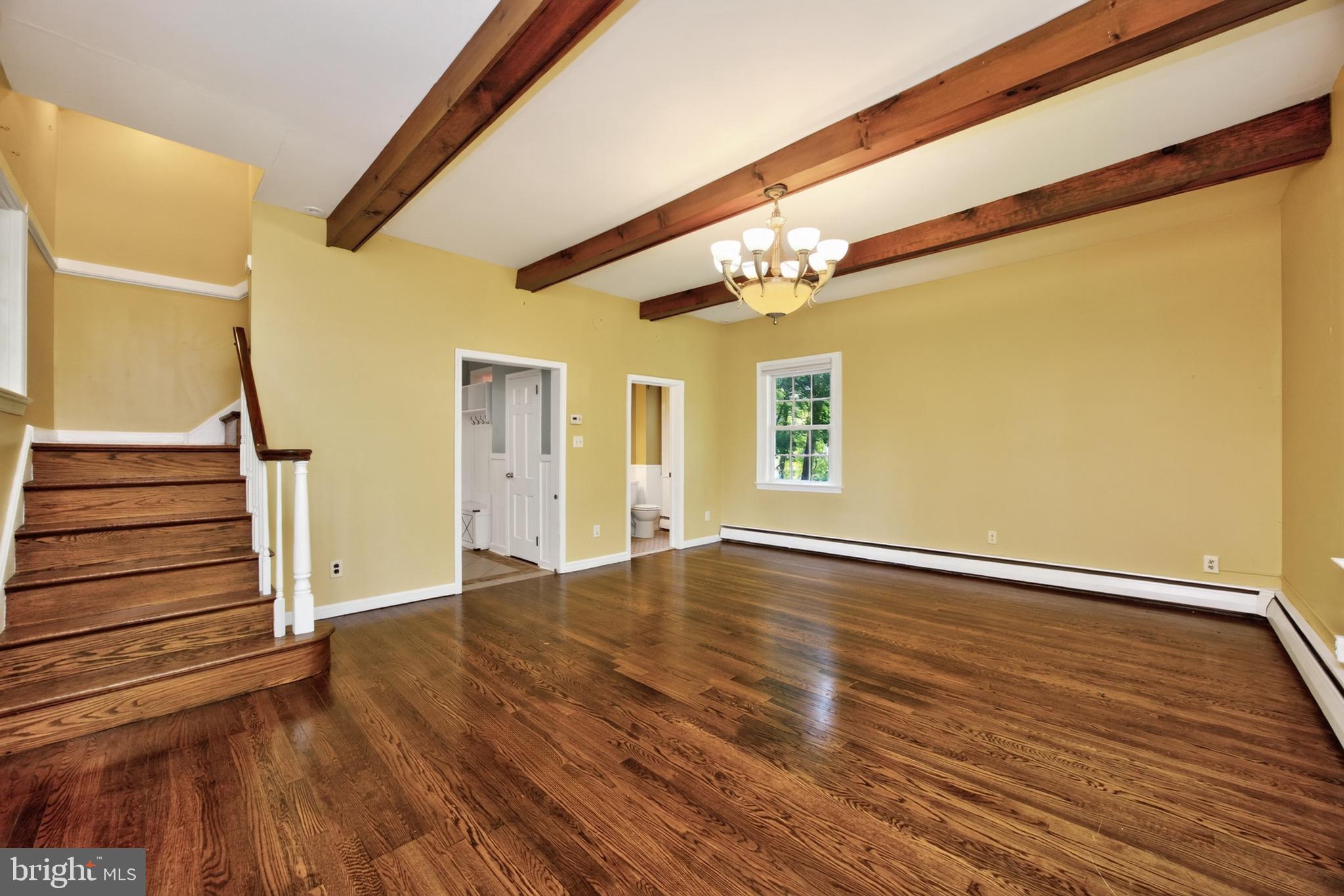 1424 HIGHLAND AVENUE