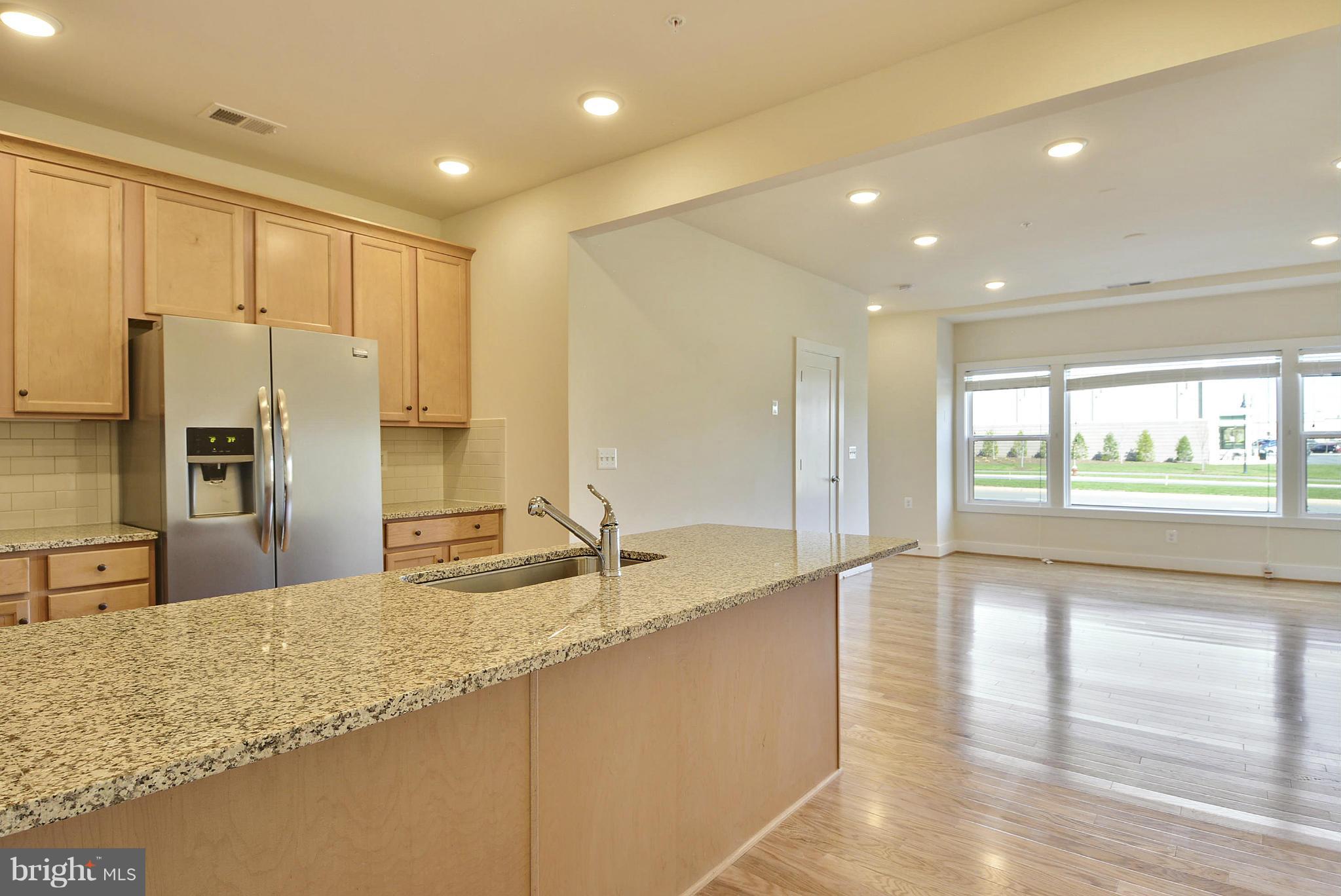 ONE LOUDOUN - Residential Lease