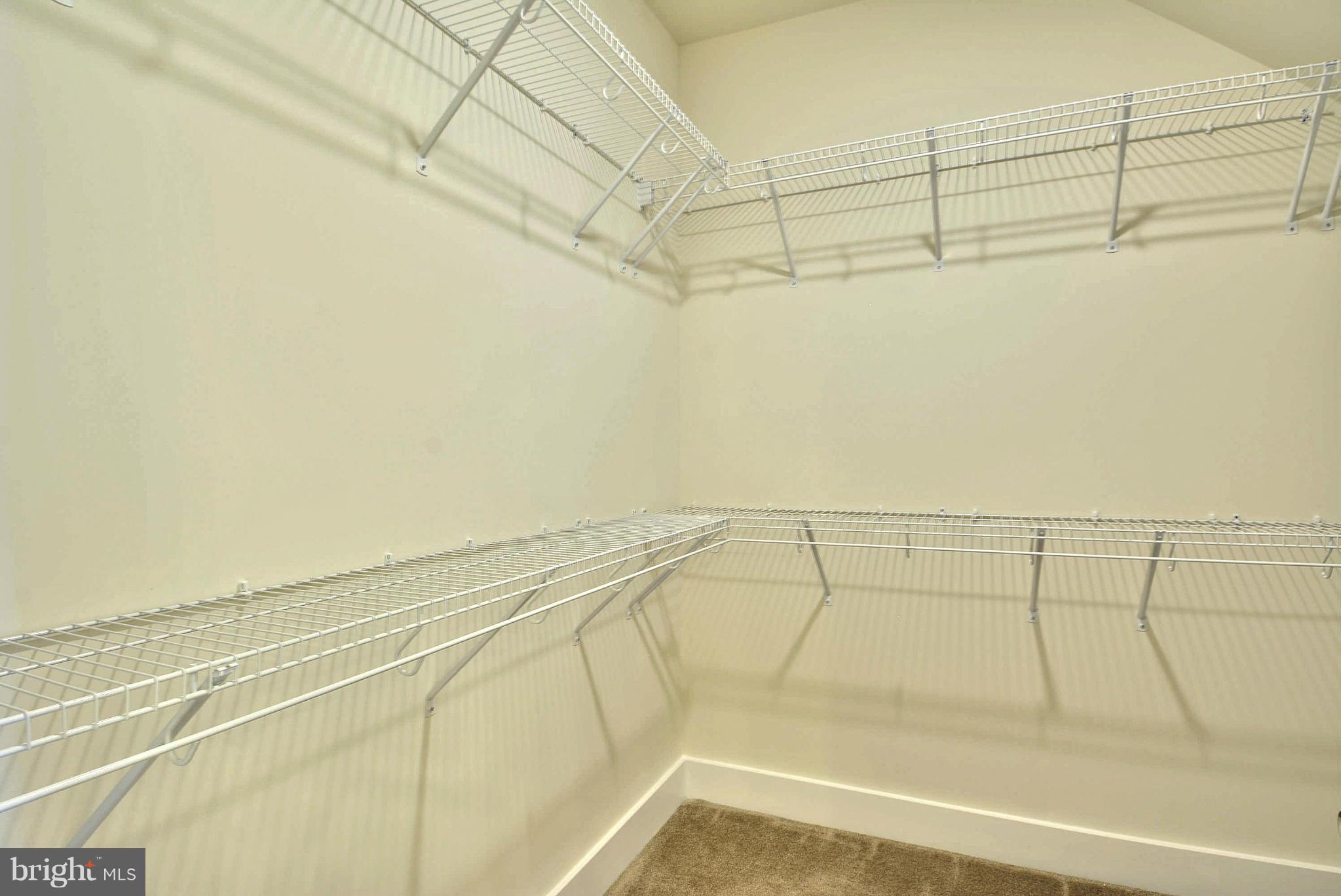 ONE LOUDOUN - Residential Lease