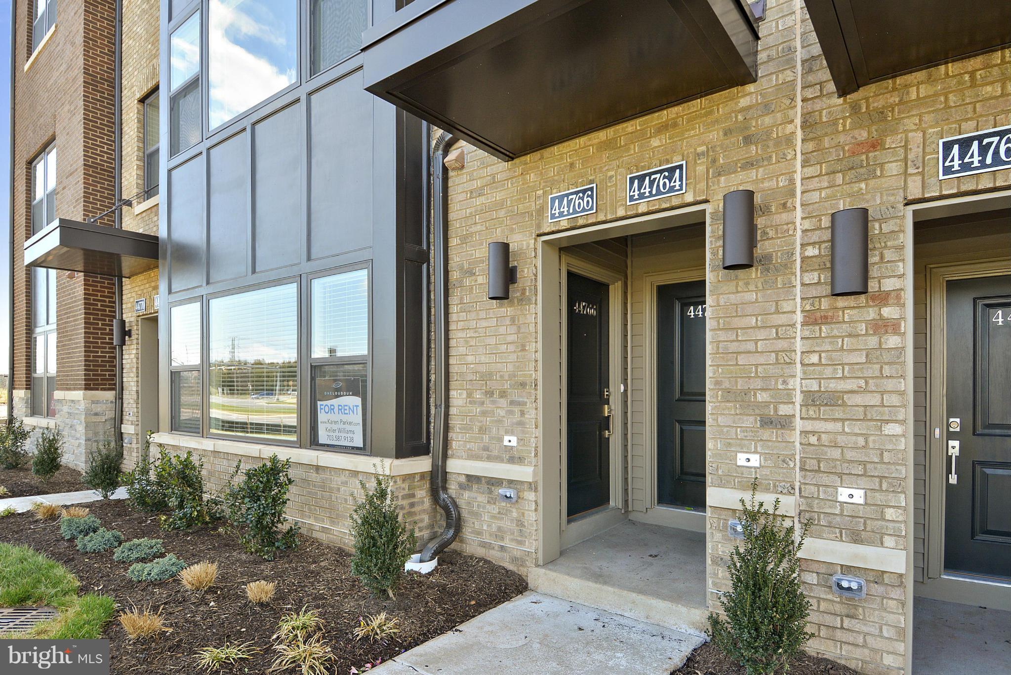 ONE LOUDOUN - Residential Lease