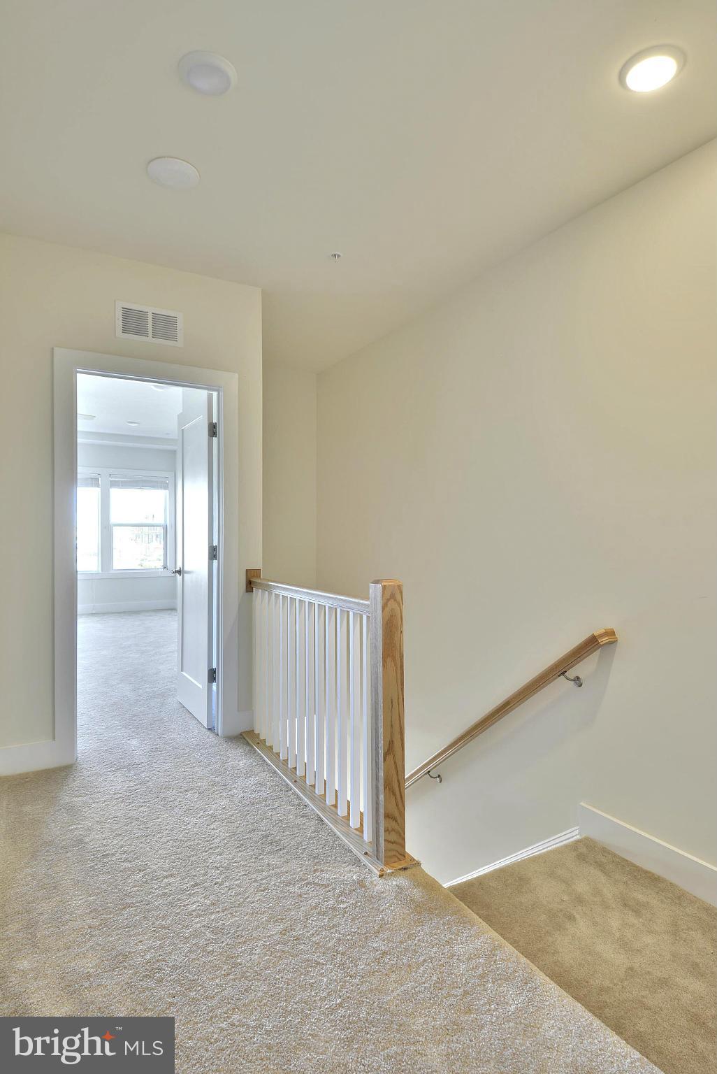 ONE LOUDOUN - Residential Lease