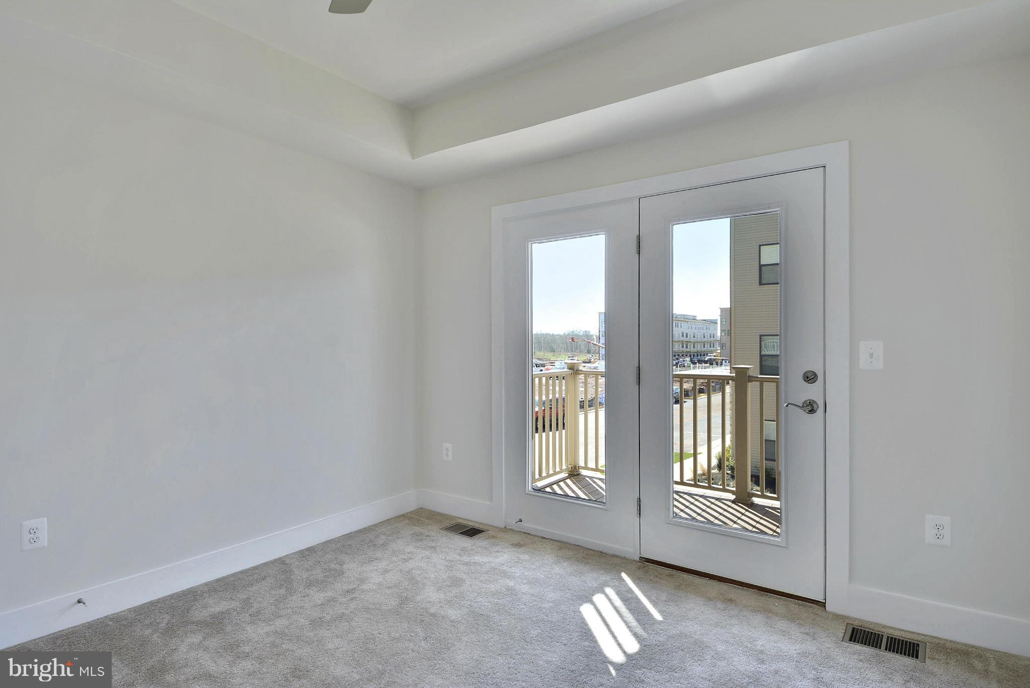 ONE LOUDOUN - Residential Lease