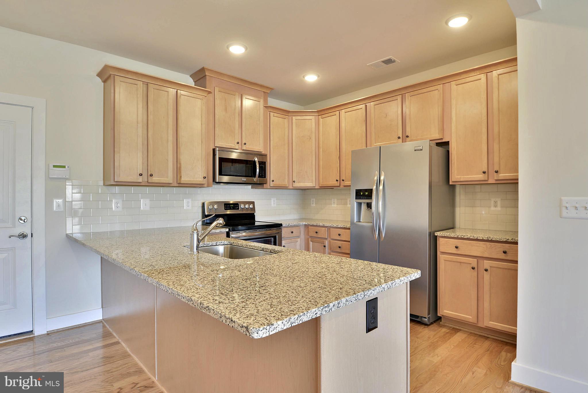 ONE LOUDOUN - Residential Lease