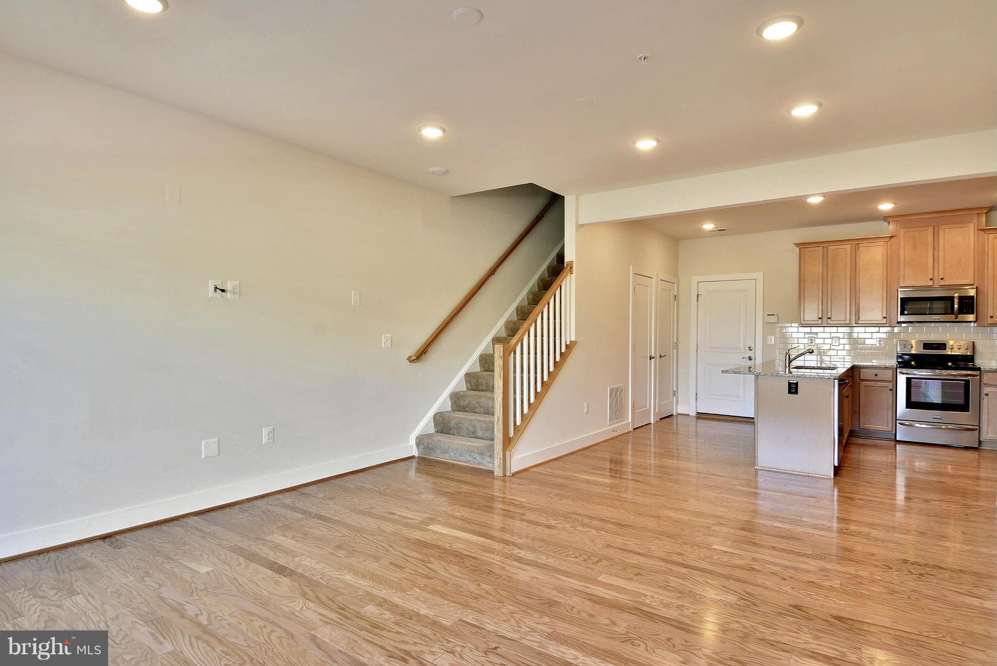 ONE LOUDOUN - Residential Lease