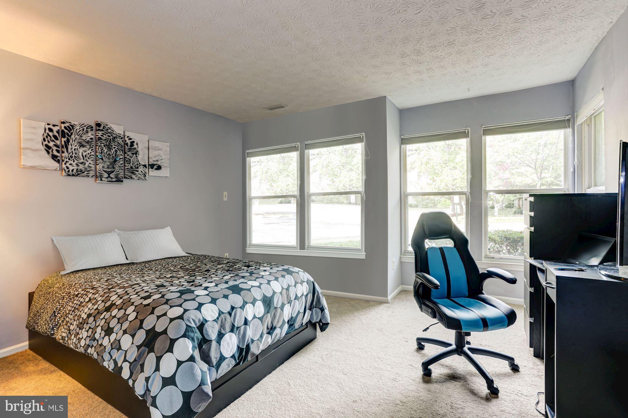 VILLAGE OF HICKORY RIDGE - Residential