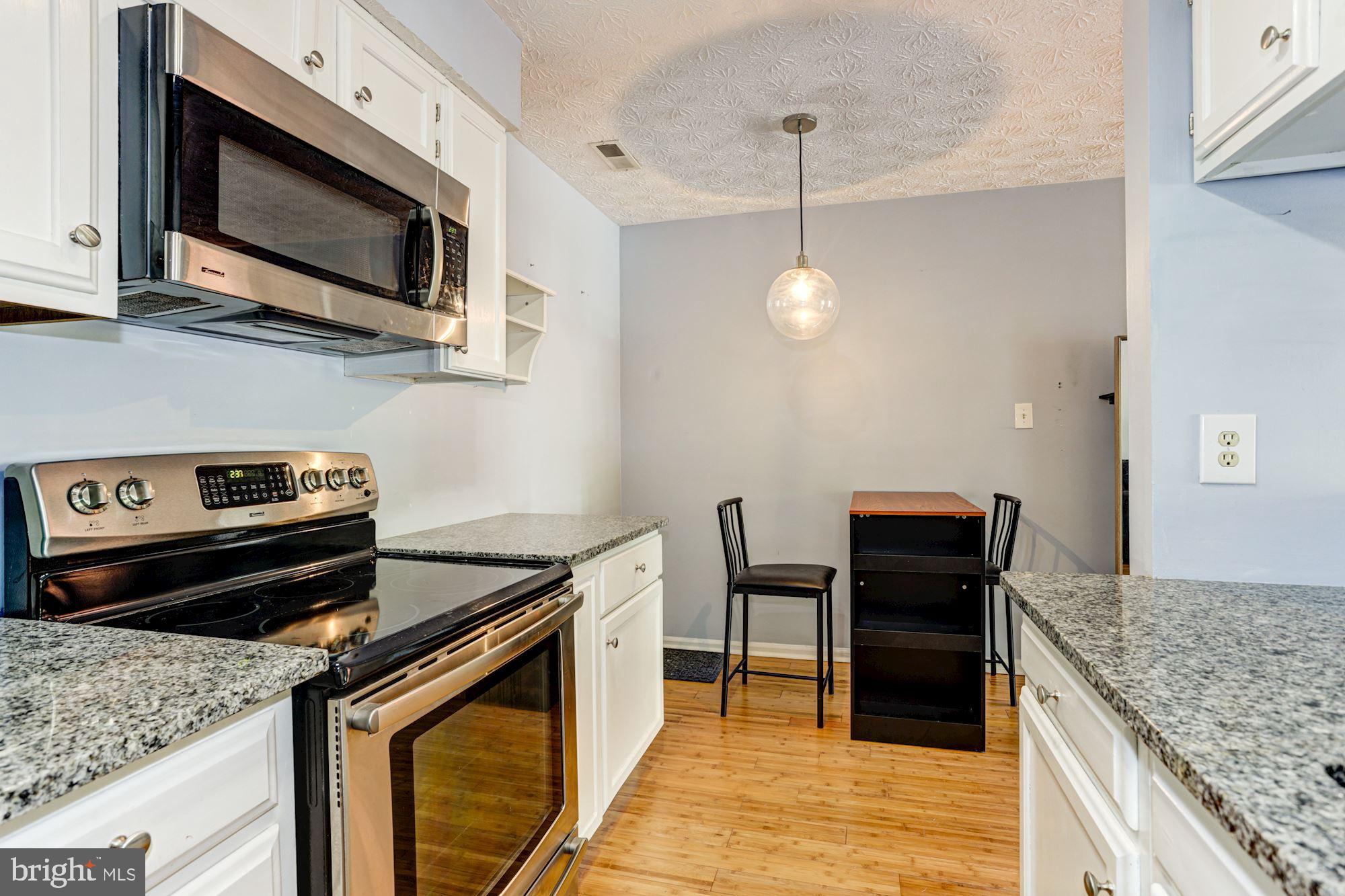 VILLAGE OF HICKORY RIDGE - Residential