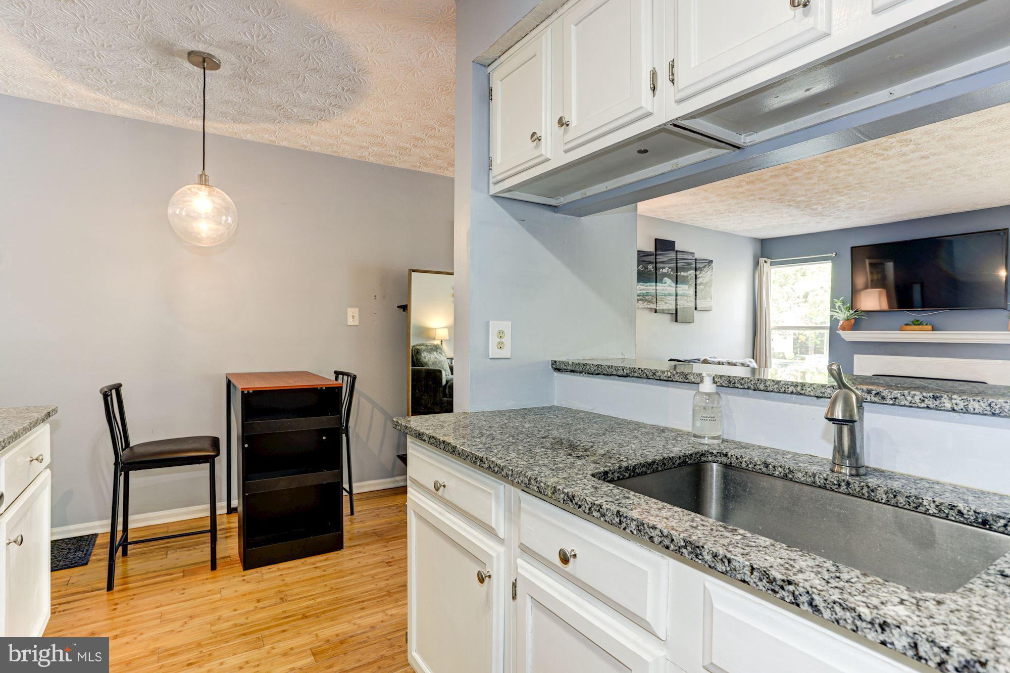 VILLAGE OF HICKORY RIDGE - Residential