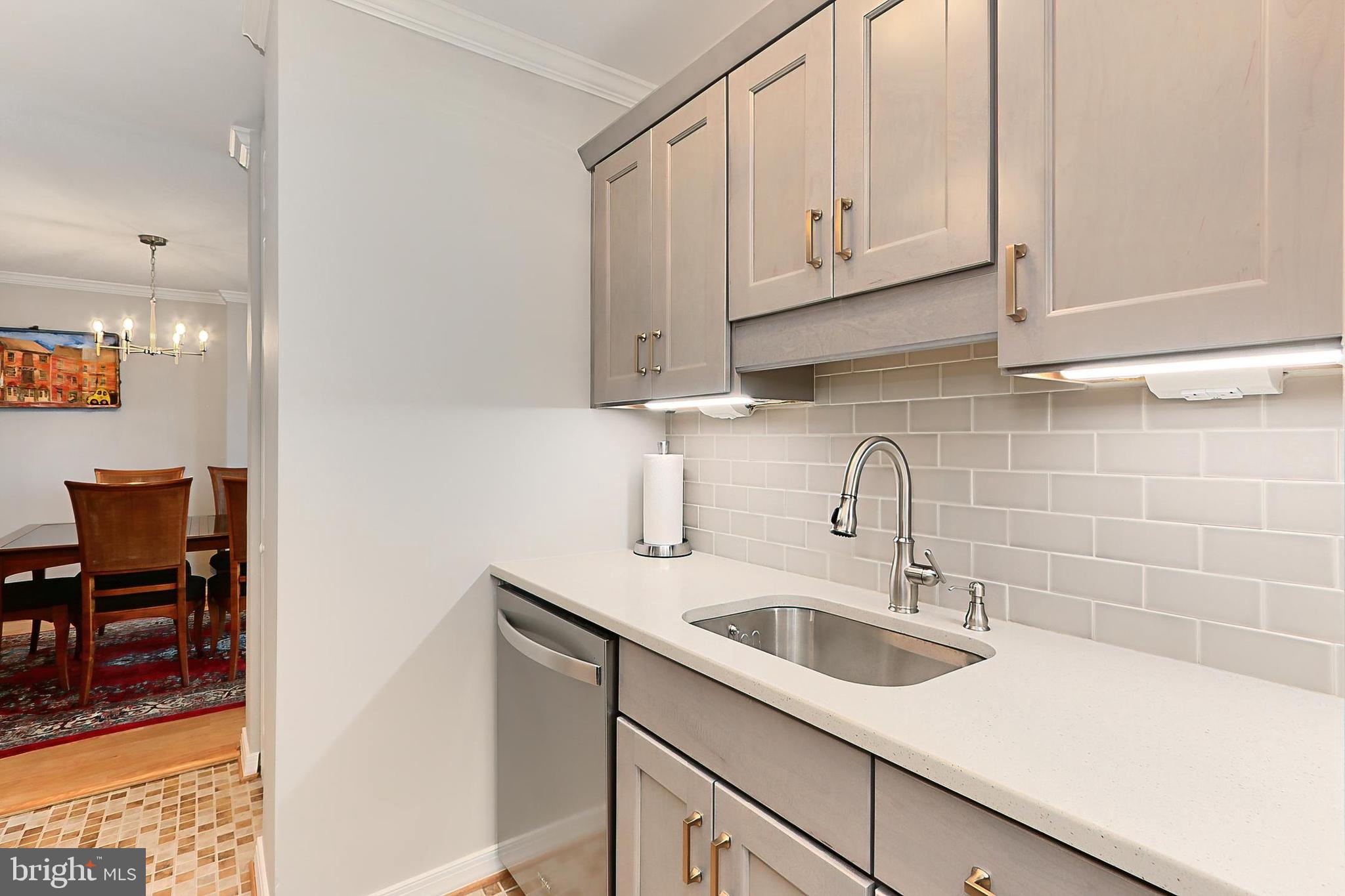 PORT ROYAL CONDOMINIUM - Residential