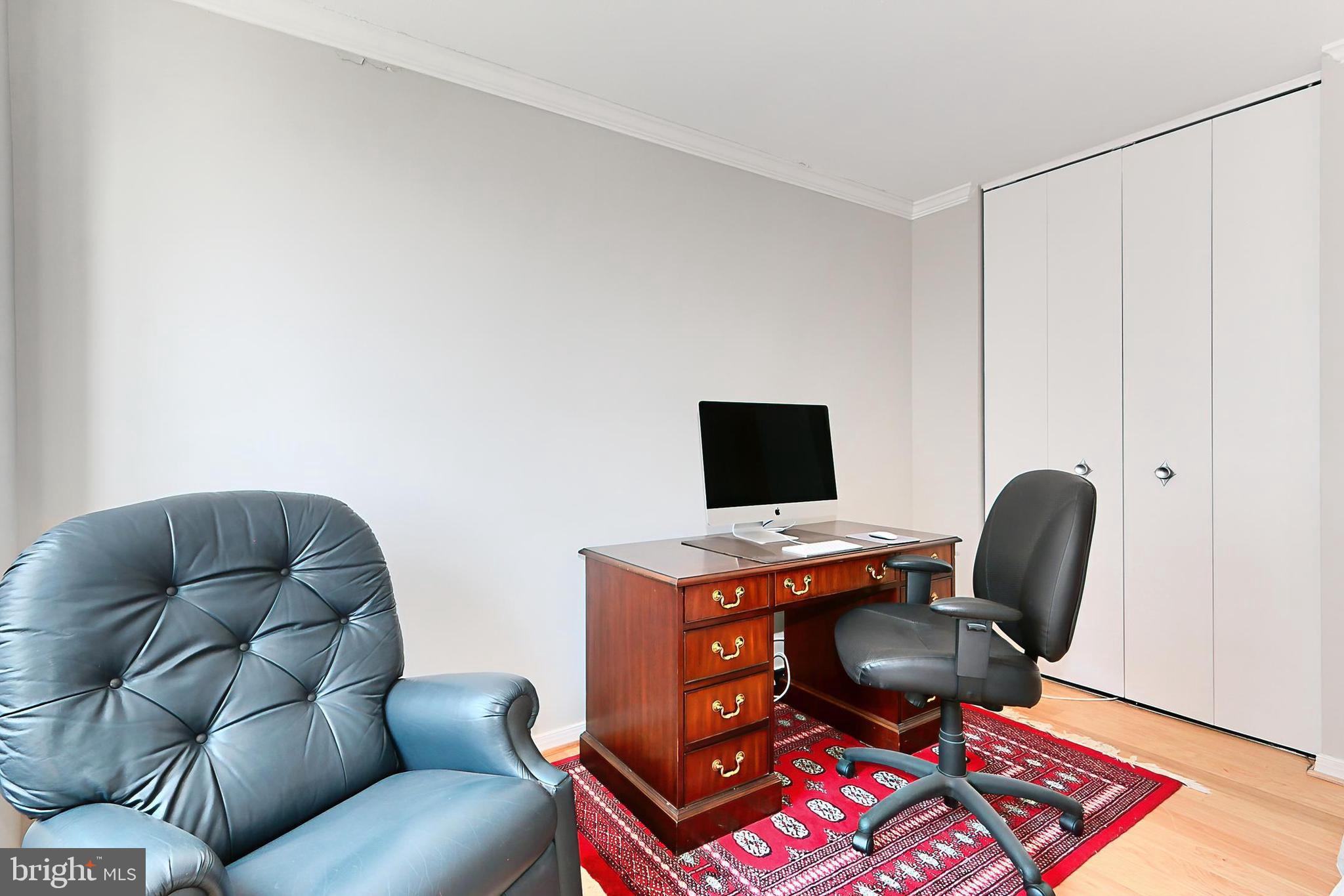 PORT ROYAL CONDOMINIUM - Residential