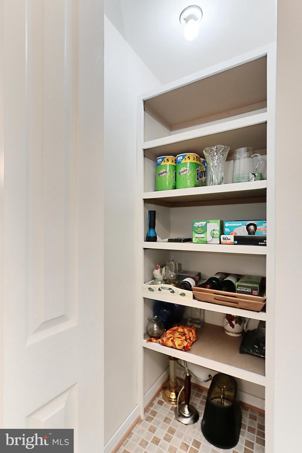 PORT ROYAL CONDOMINIUM - Residential