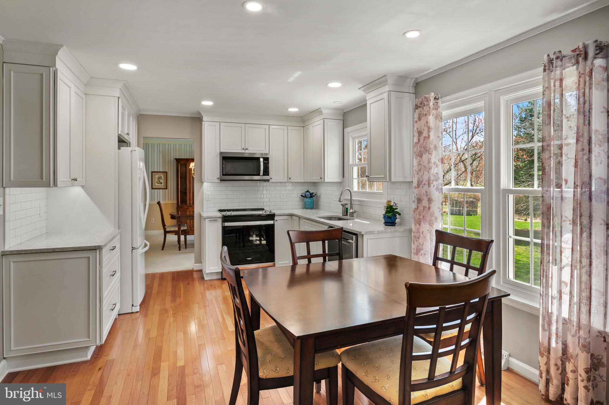 FONT HILL - Residential