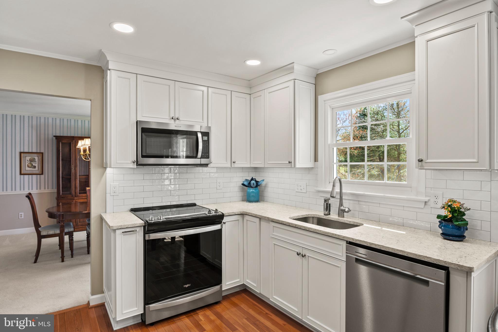 FONT HILL - Residential