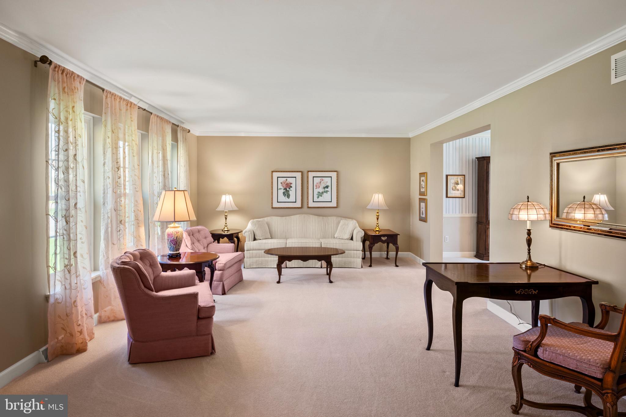 FONT HILL - Residential