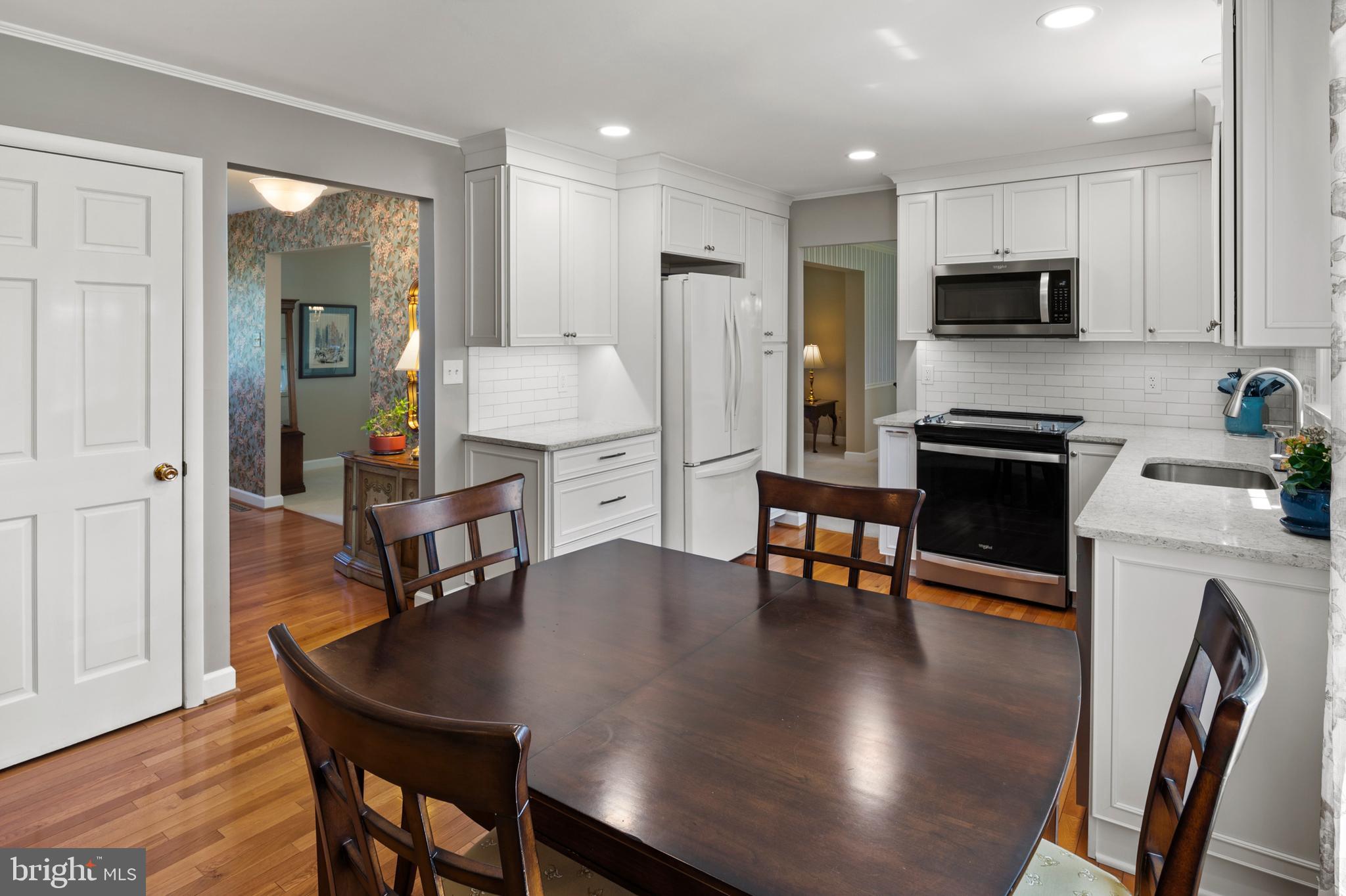 FONT HILL - Residential