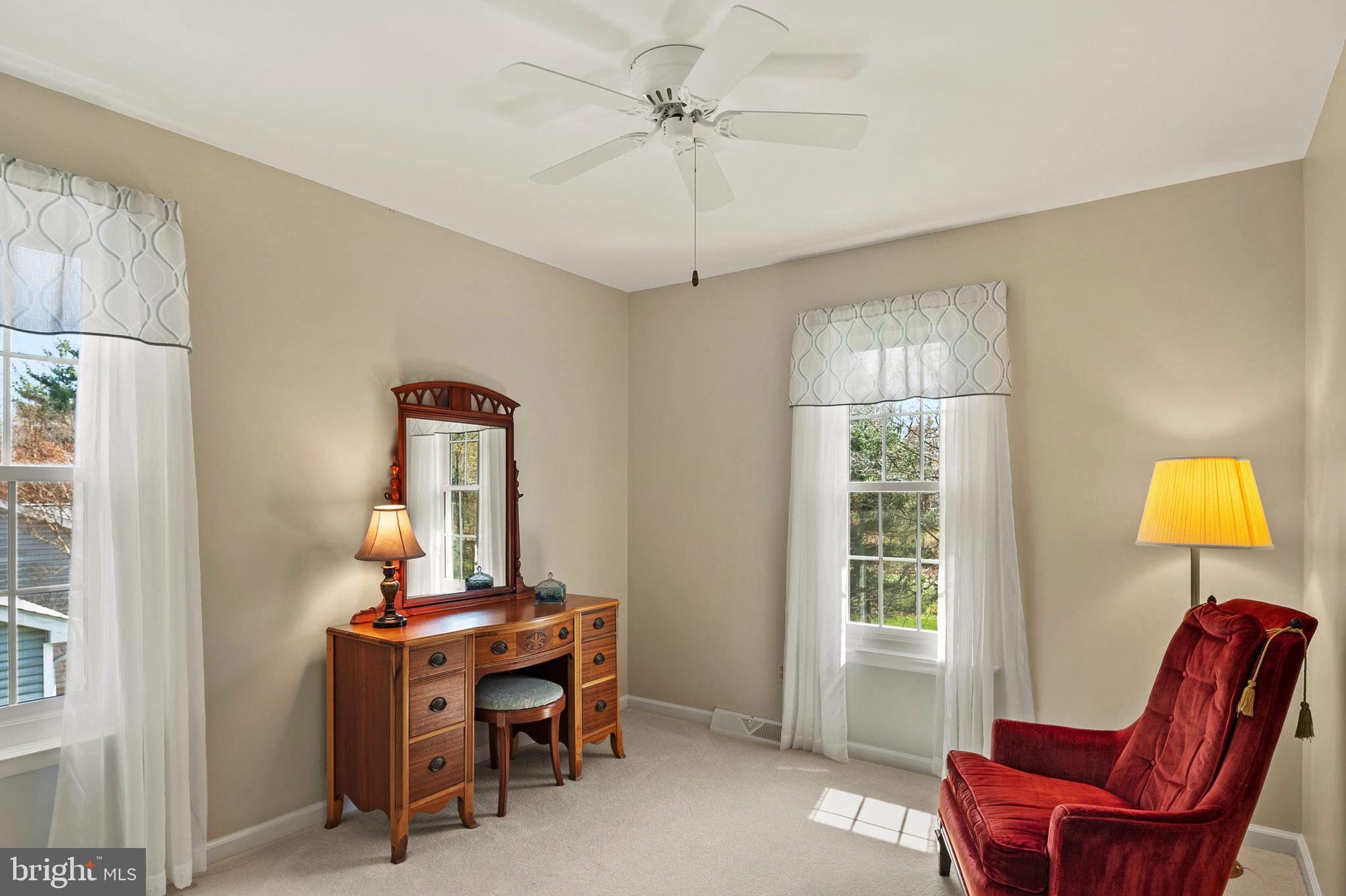 FONT HILL - Residential