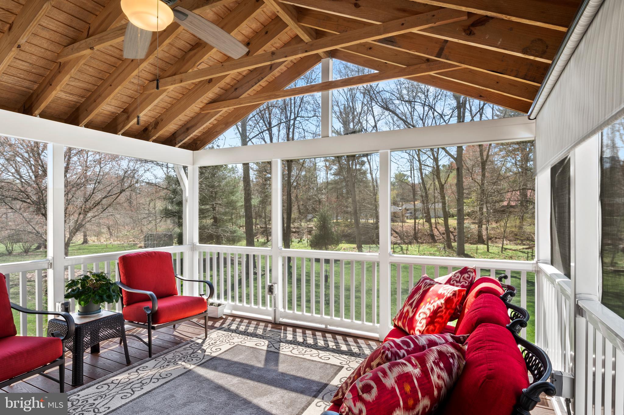 FONT HILL - Residential