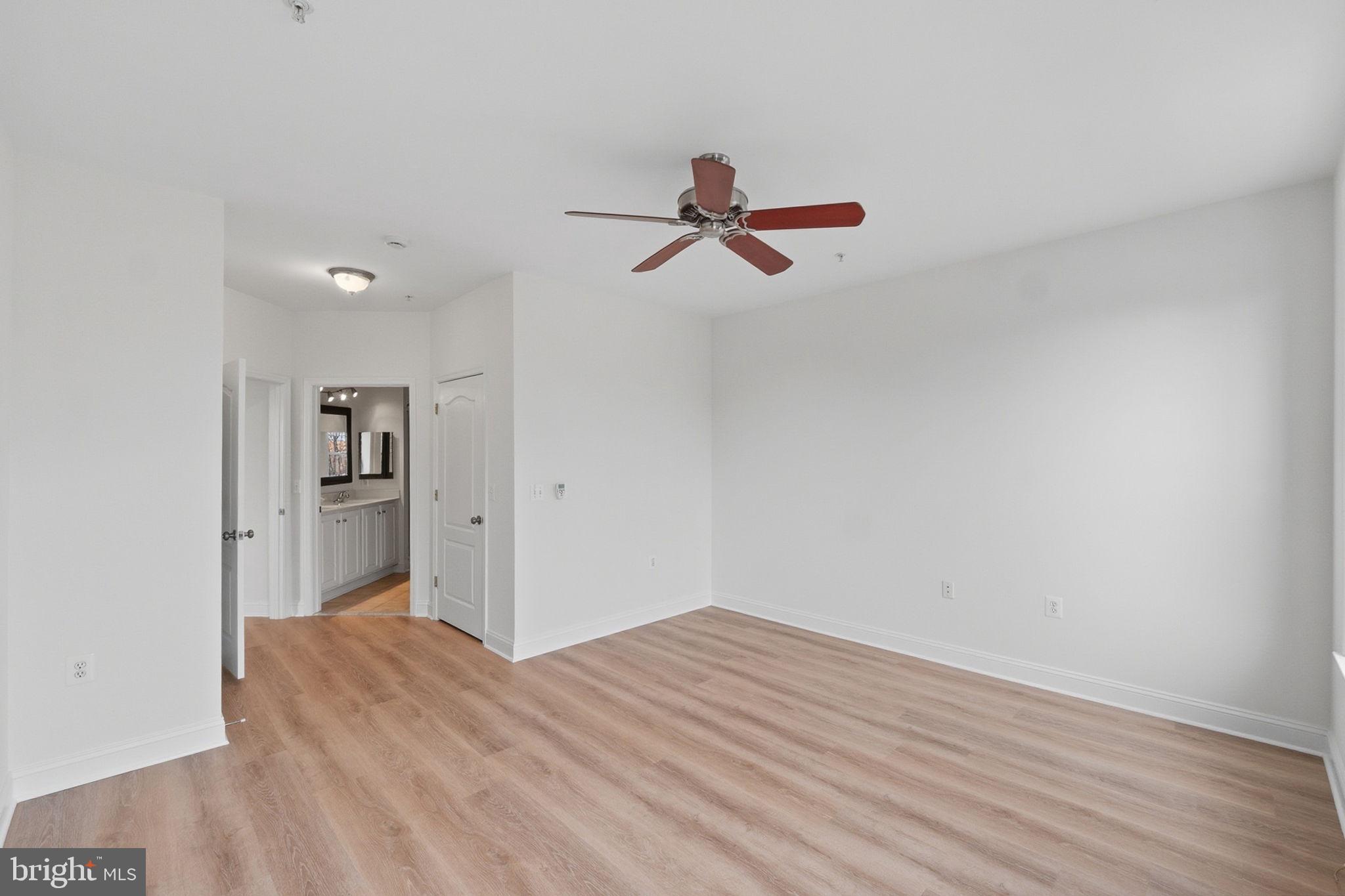 KING FARM - Residential