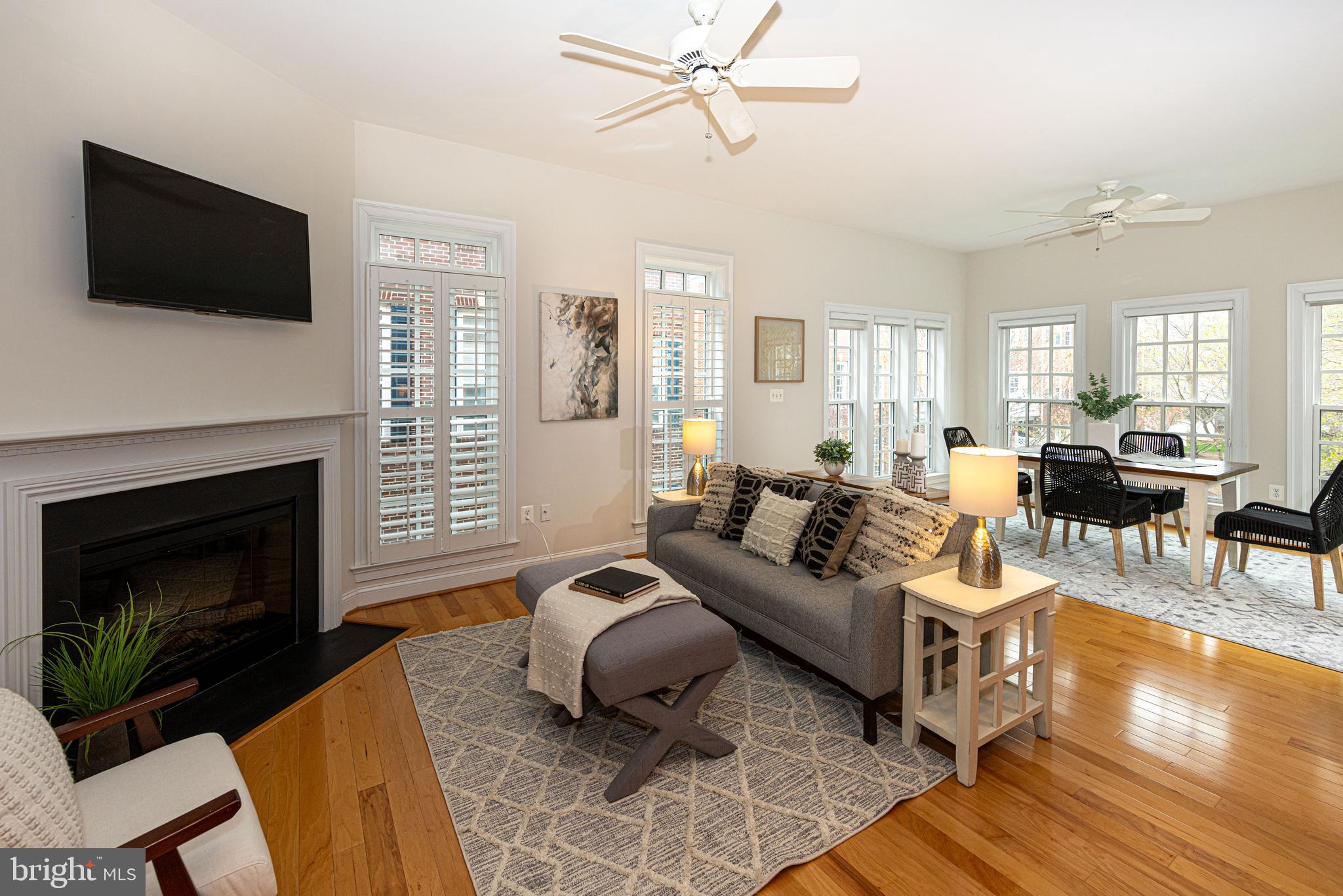 FAIRFAX GATEWAY - Residential